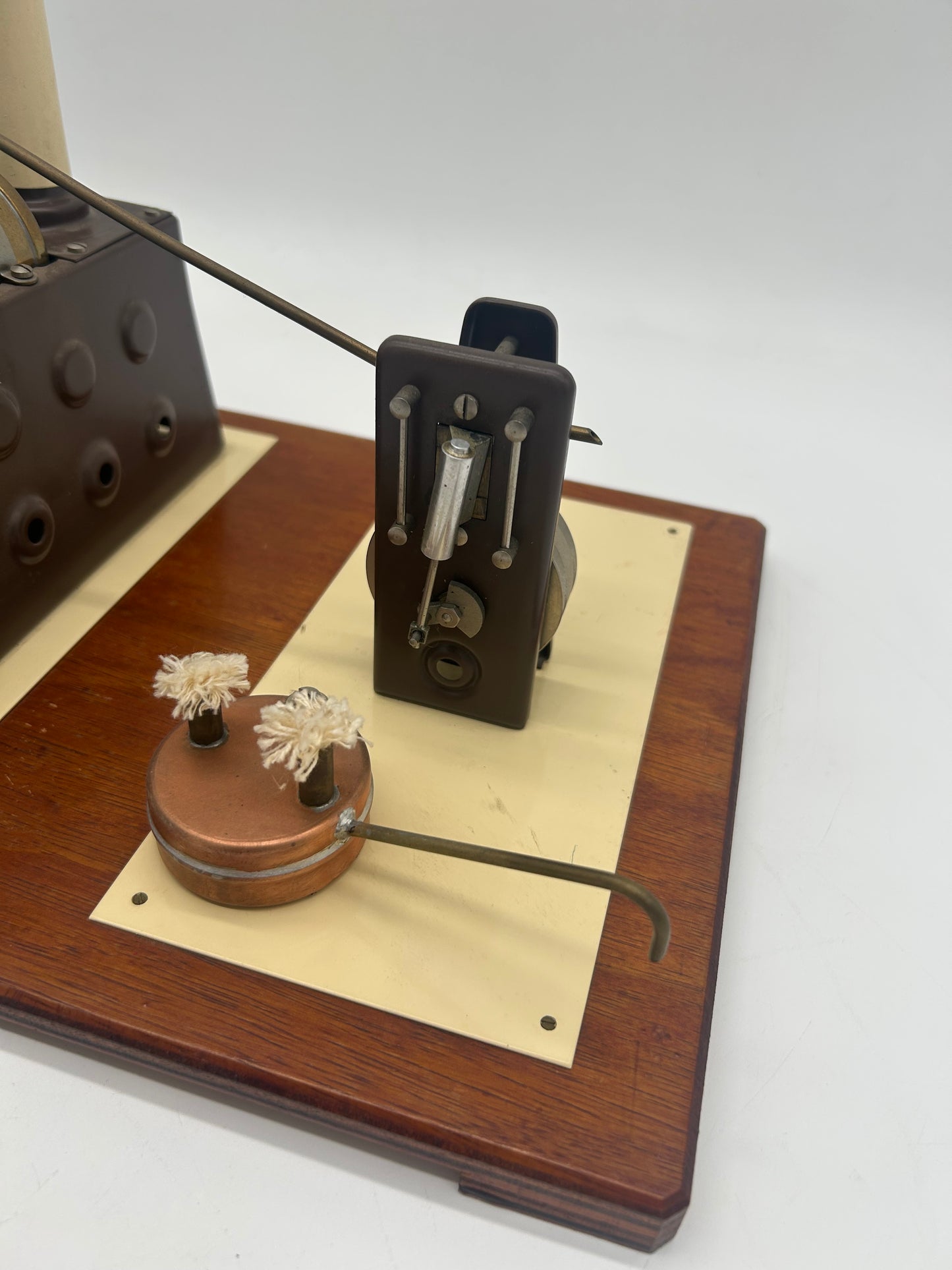 Modèle 1:40 Modell No. 1001 Stationary Engine