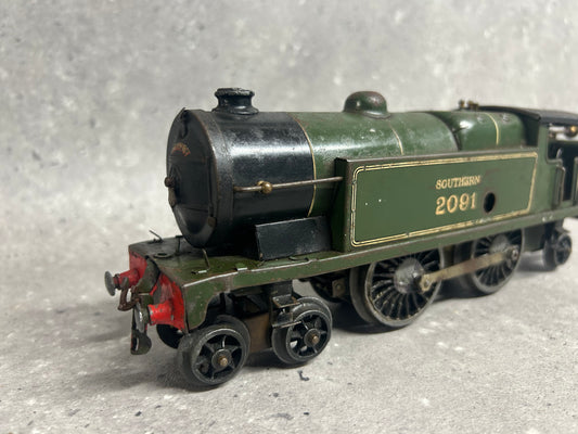 Hornby O Gauge E220 4-4-2 Clockwork Tank Locomotive