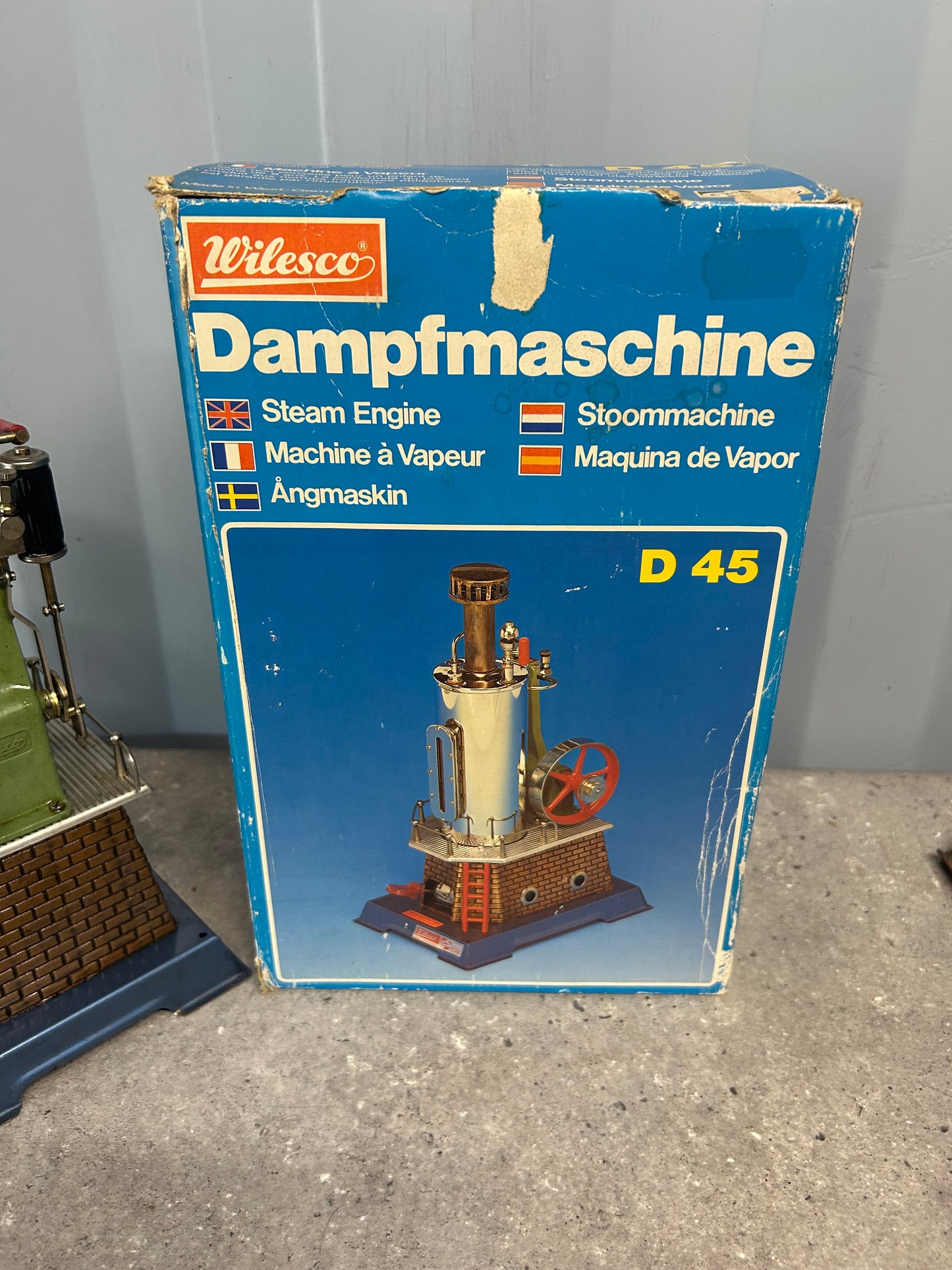 Wilesco D45 Vertical Engine