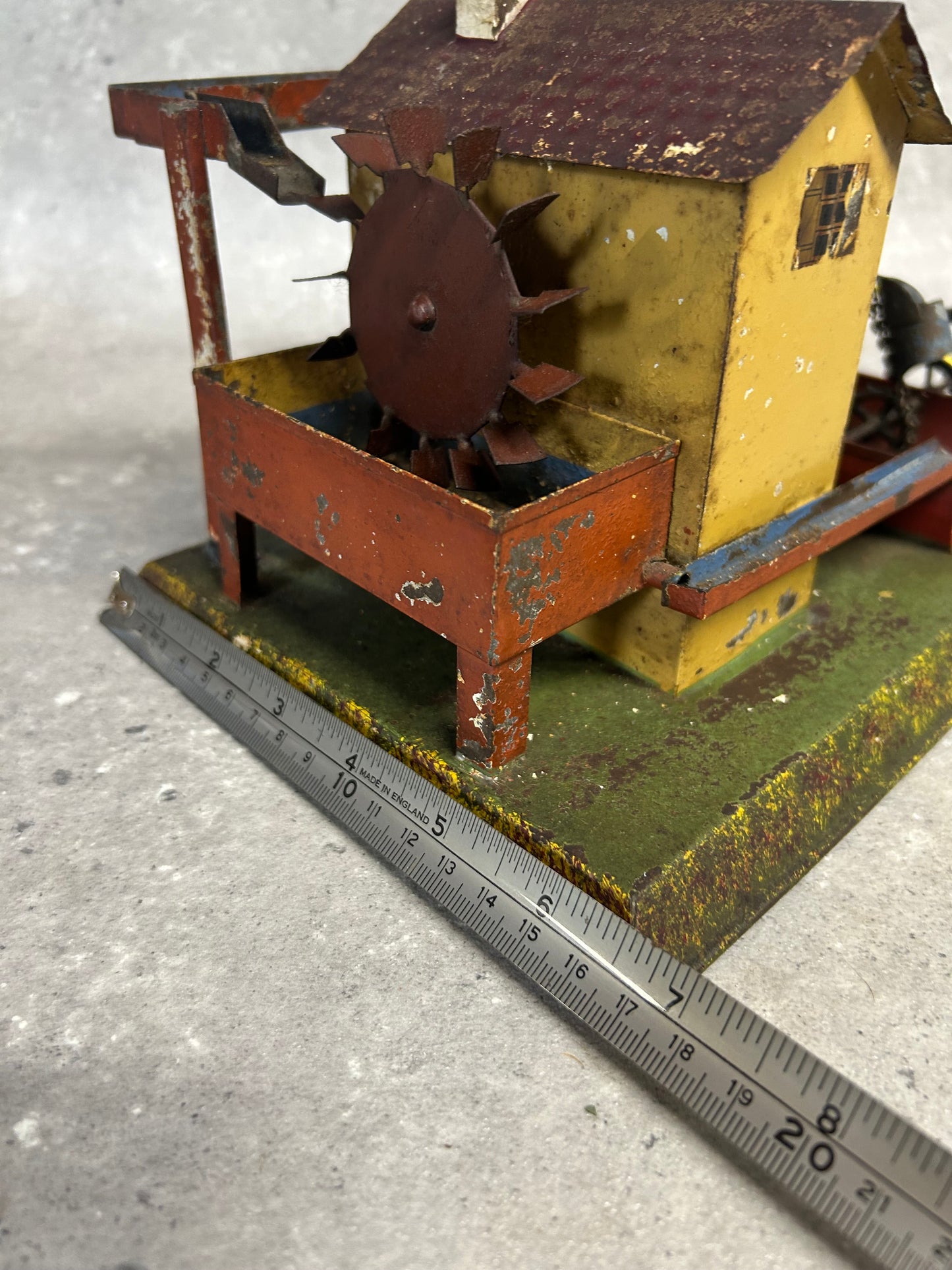 Early Bing Scenic Working Water Mill Model