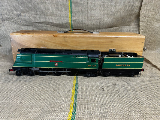 O Gauge Live Steam SR Bulleid Battle of Britain ‘Barnstaple’ 21C105 RC