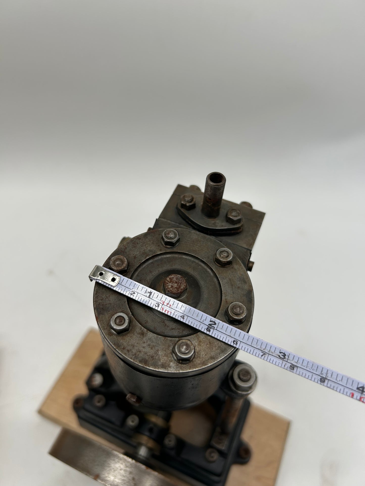 Early Stuart No. 4 Vertical Model Engine