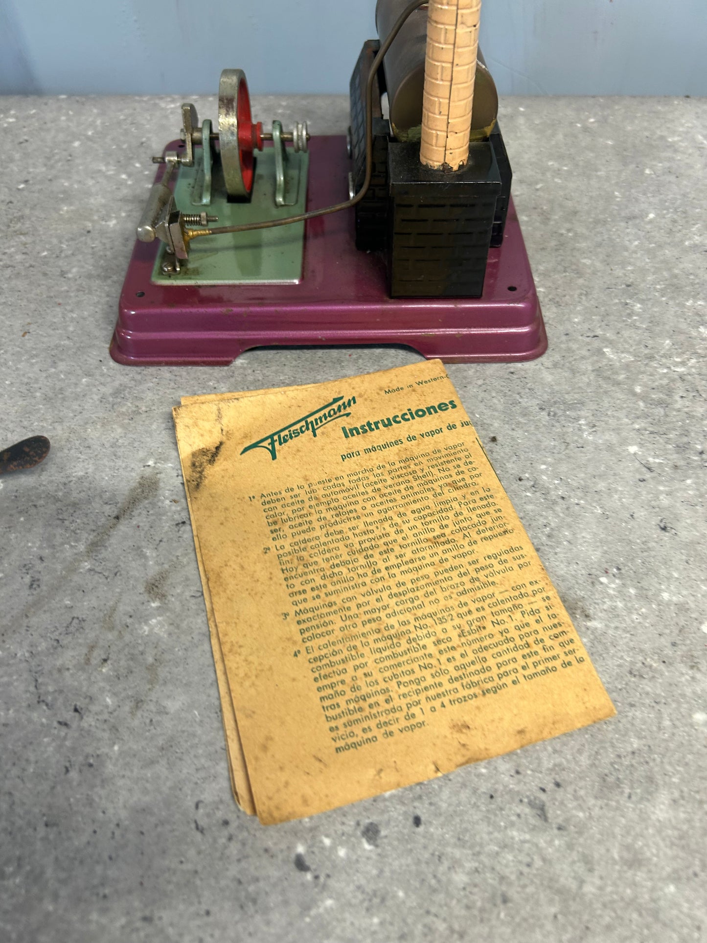Fleischmann 1960s Stationary Engine