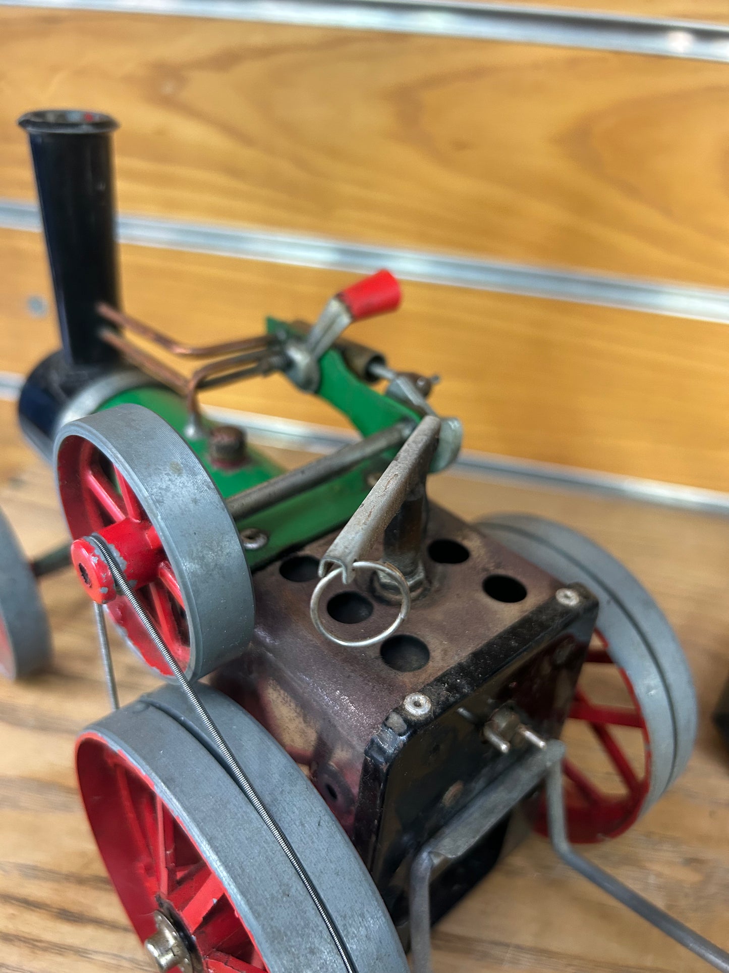 Live Steam Mamod Traction Engine TE1a Model w/ Steering Rod