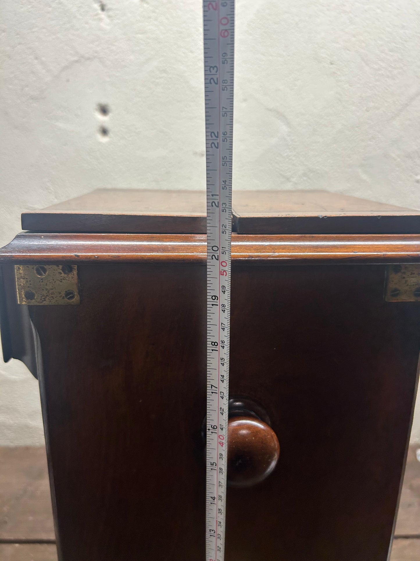 Rare Double-Capacity ‘Sweetheart’ Tabletop Walnut Pedestal Stereo Viewer / Stereoscope