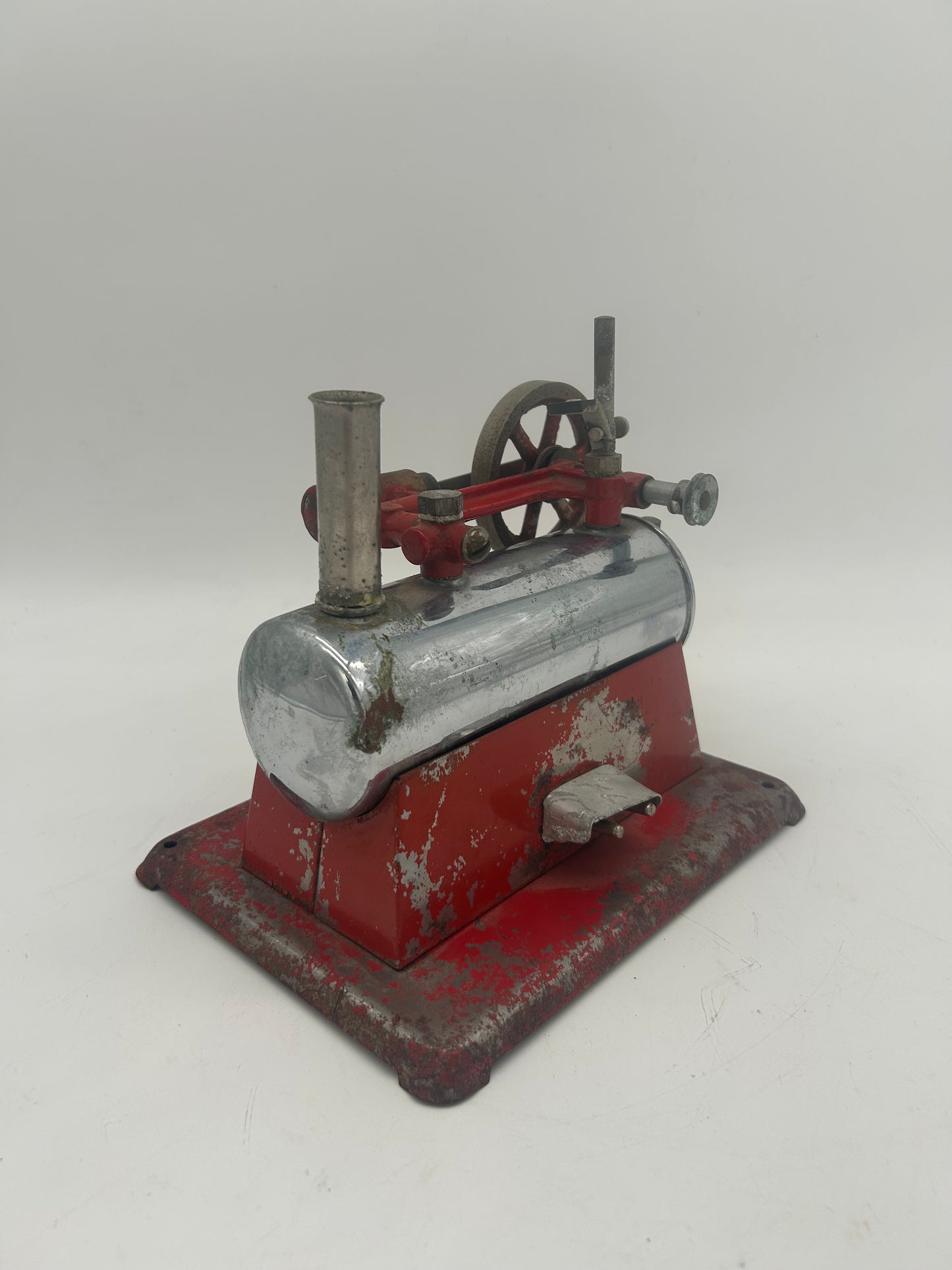 Empire (Metal Ware Corp.) No. 32 Electric Stationary Engine