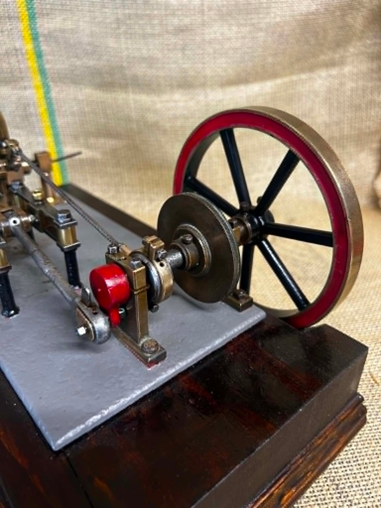 Antique Horizontal Mill Engine Model