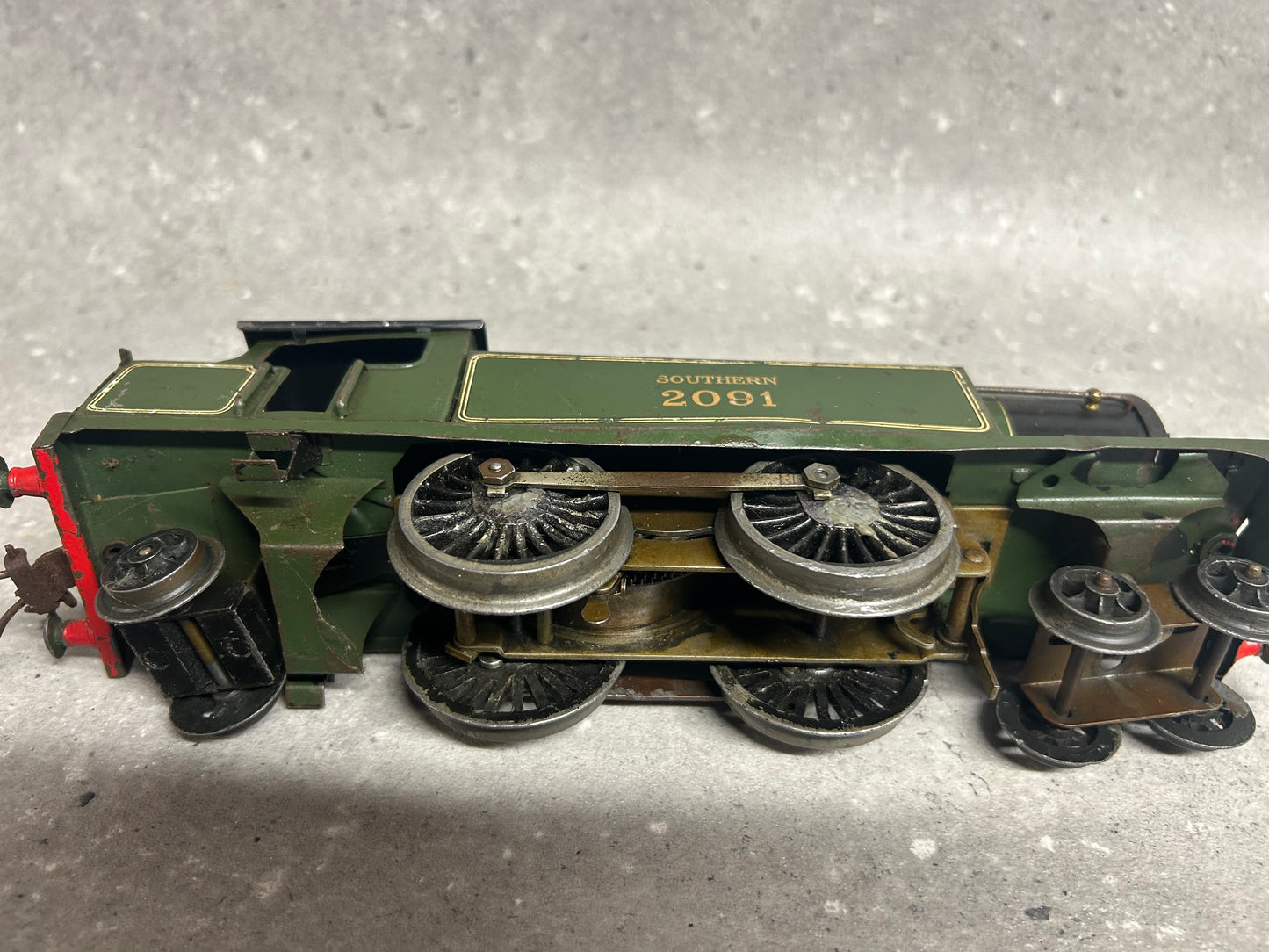 Hornby O Gauge E220 4-4-2 Clockwork Tank Locomotive