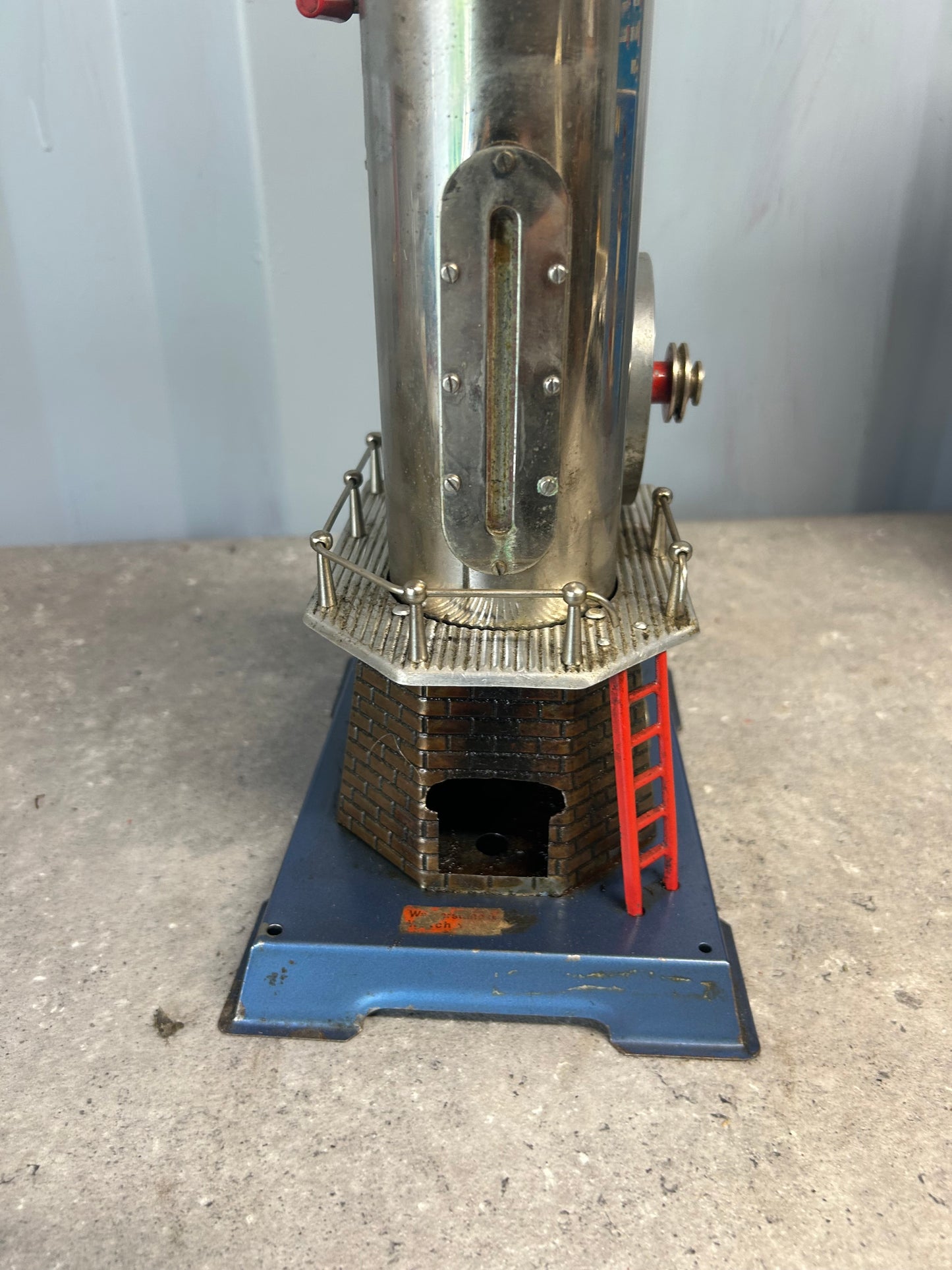 Wilesco D45 Vertical Engine