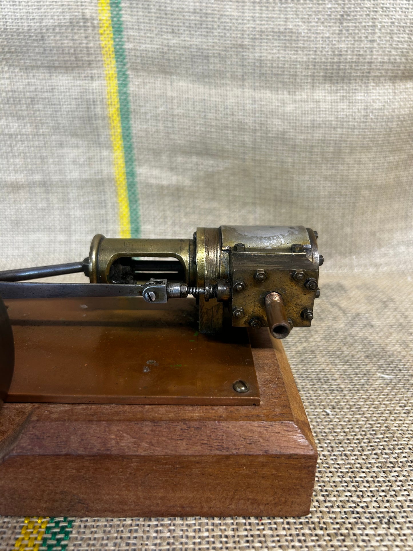 Scratch-Built Single Cylinder Stationary Engine Model