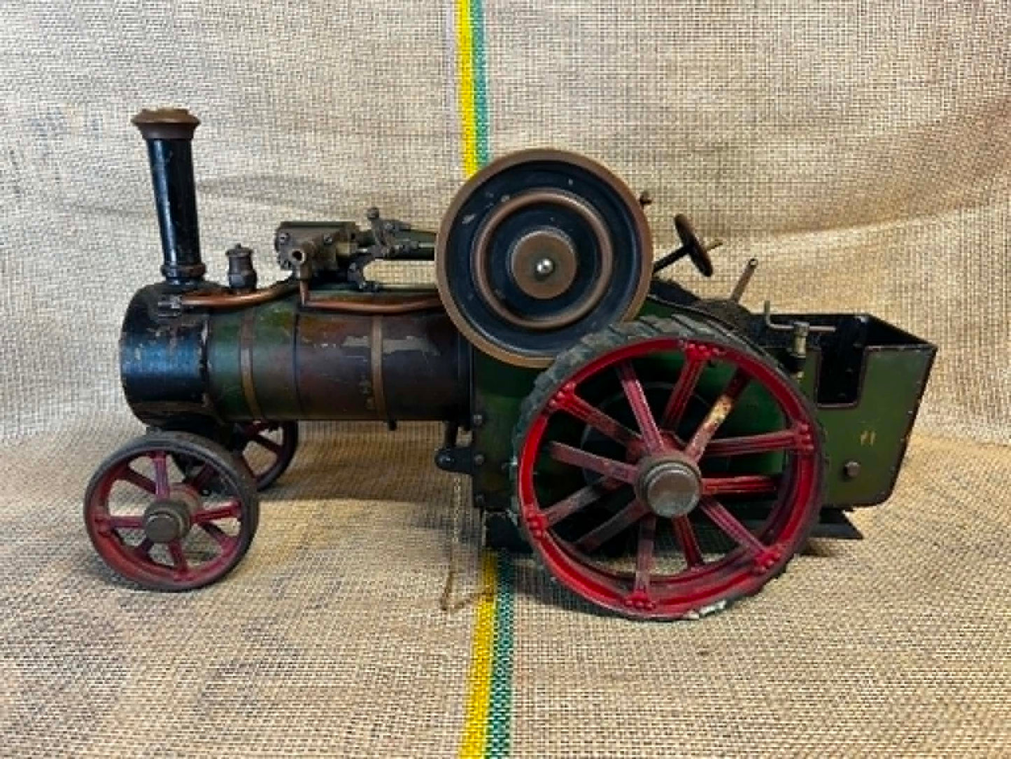 Bassett-Lowke Single Cylinder 3/4 inch Traction Engine Model