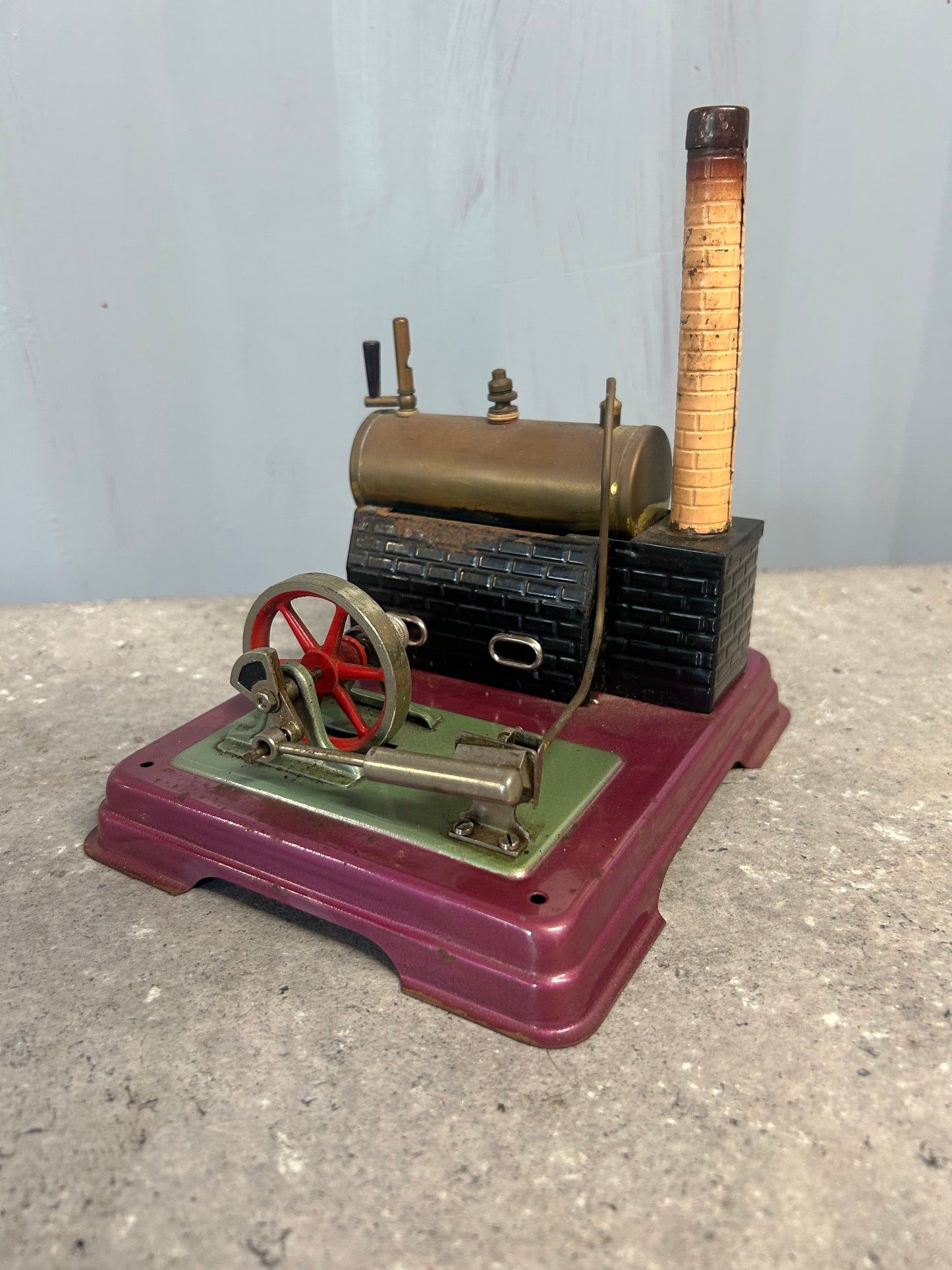 Fleischmann 1960s Stationary Engine