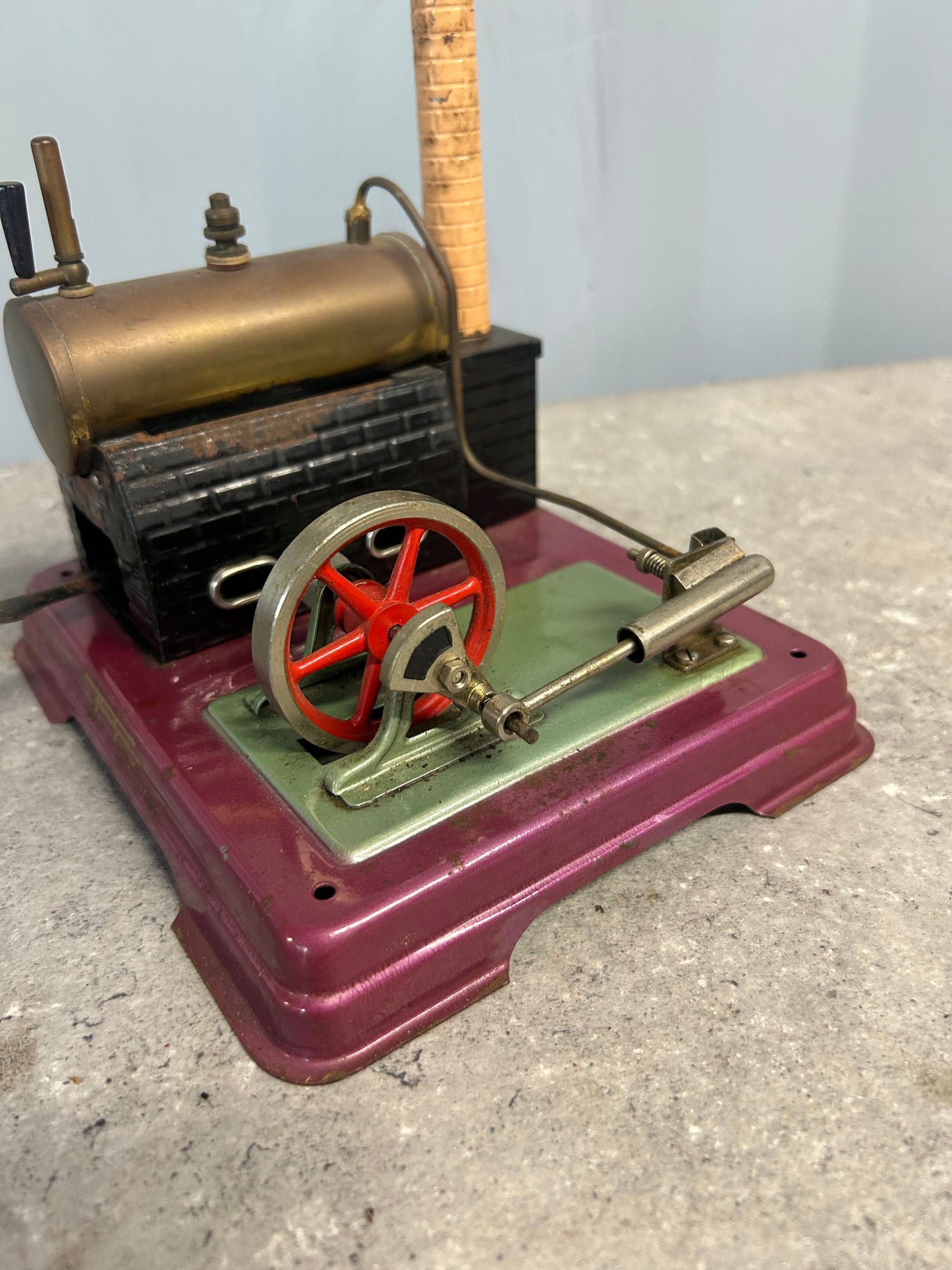 Fleischmann 1960s Stationary Engine