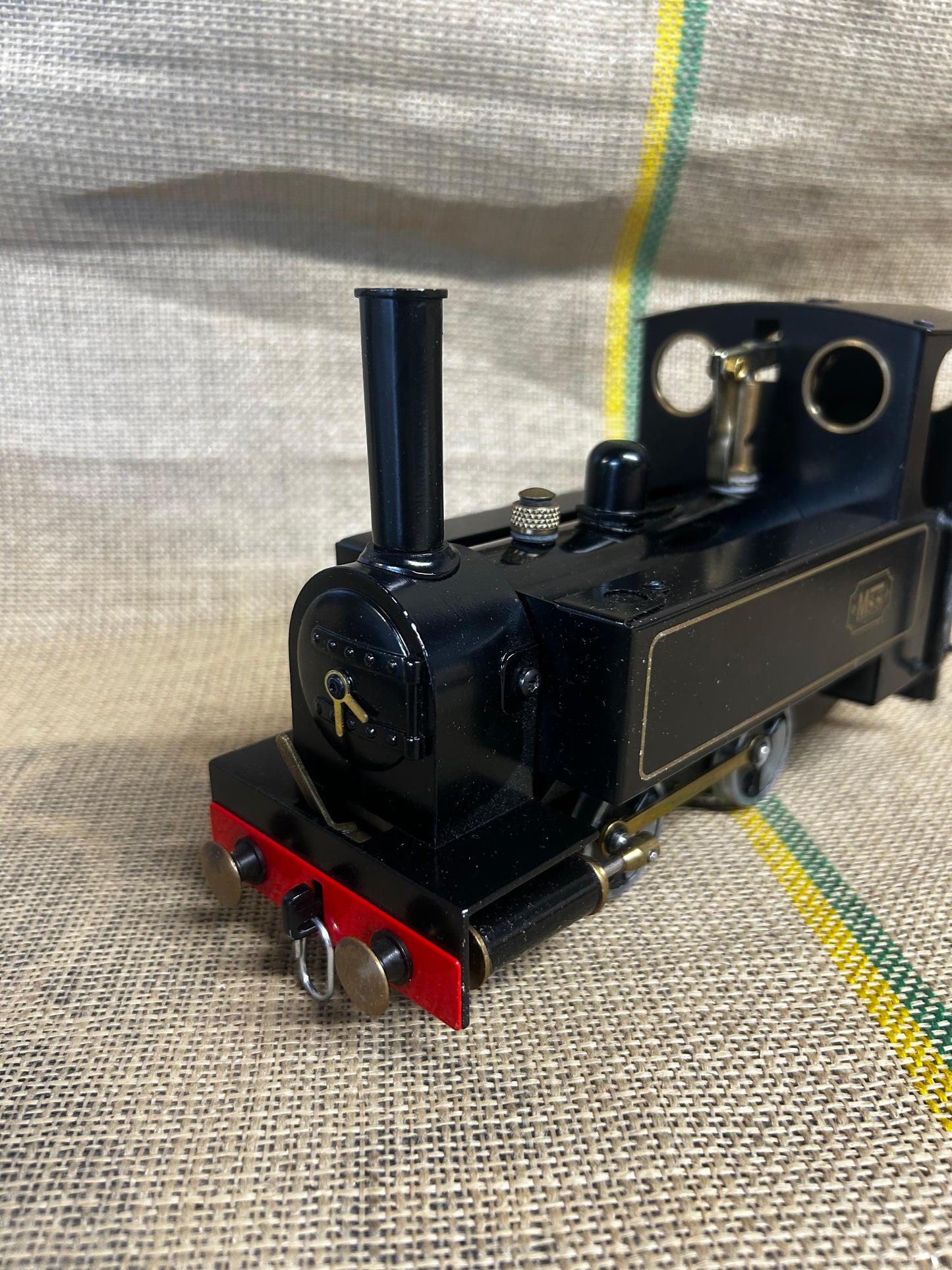 MSS 0-4-0 GO Black Locomotive (909001)