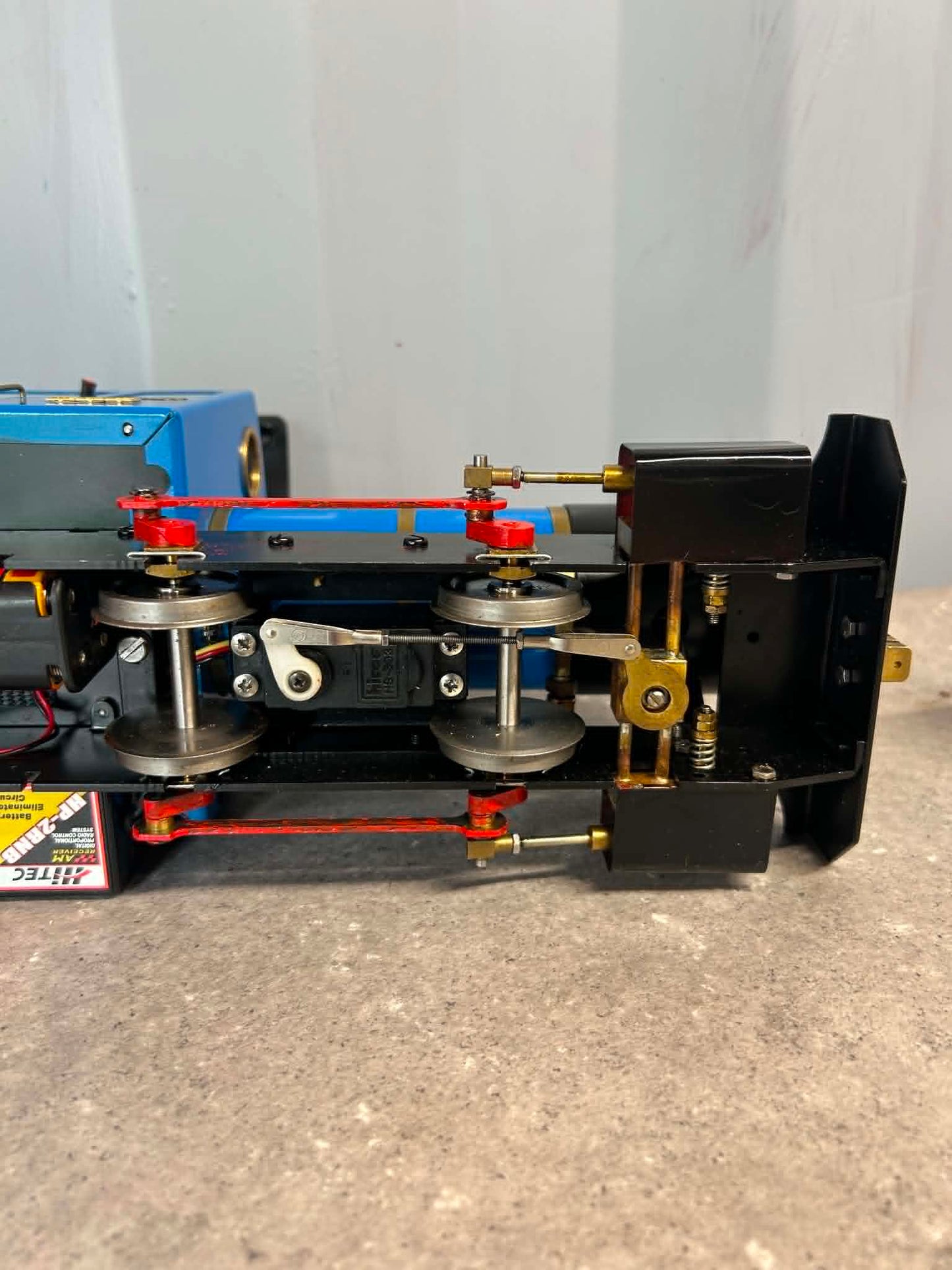 Cheddar Models “Iver” 32mm Gas-Fired Locomotive w/ Tender & Radio Control