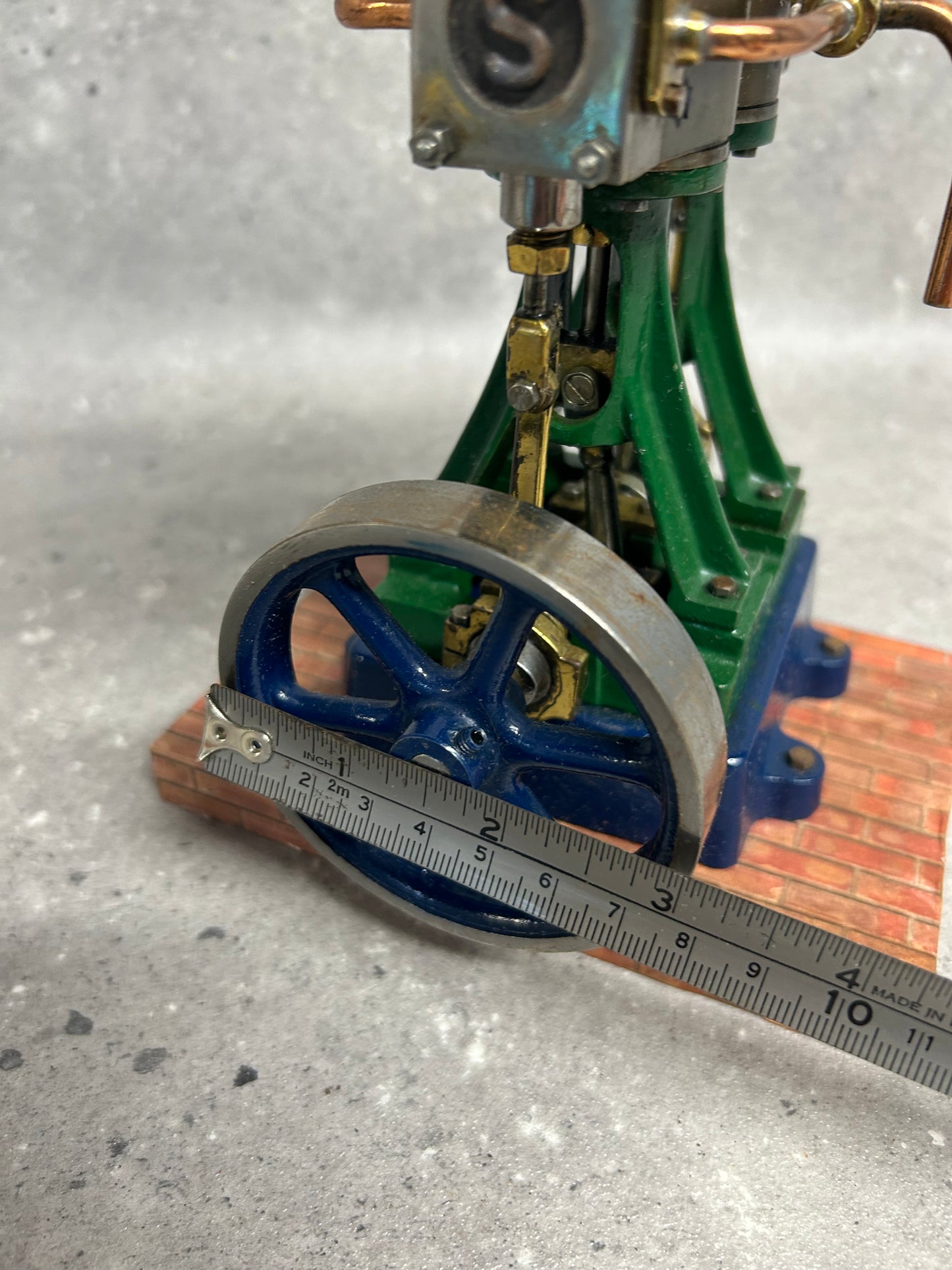 Stuart D10 Vertical Twin Marine Engine