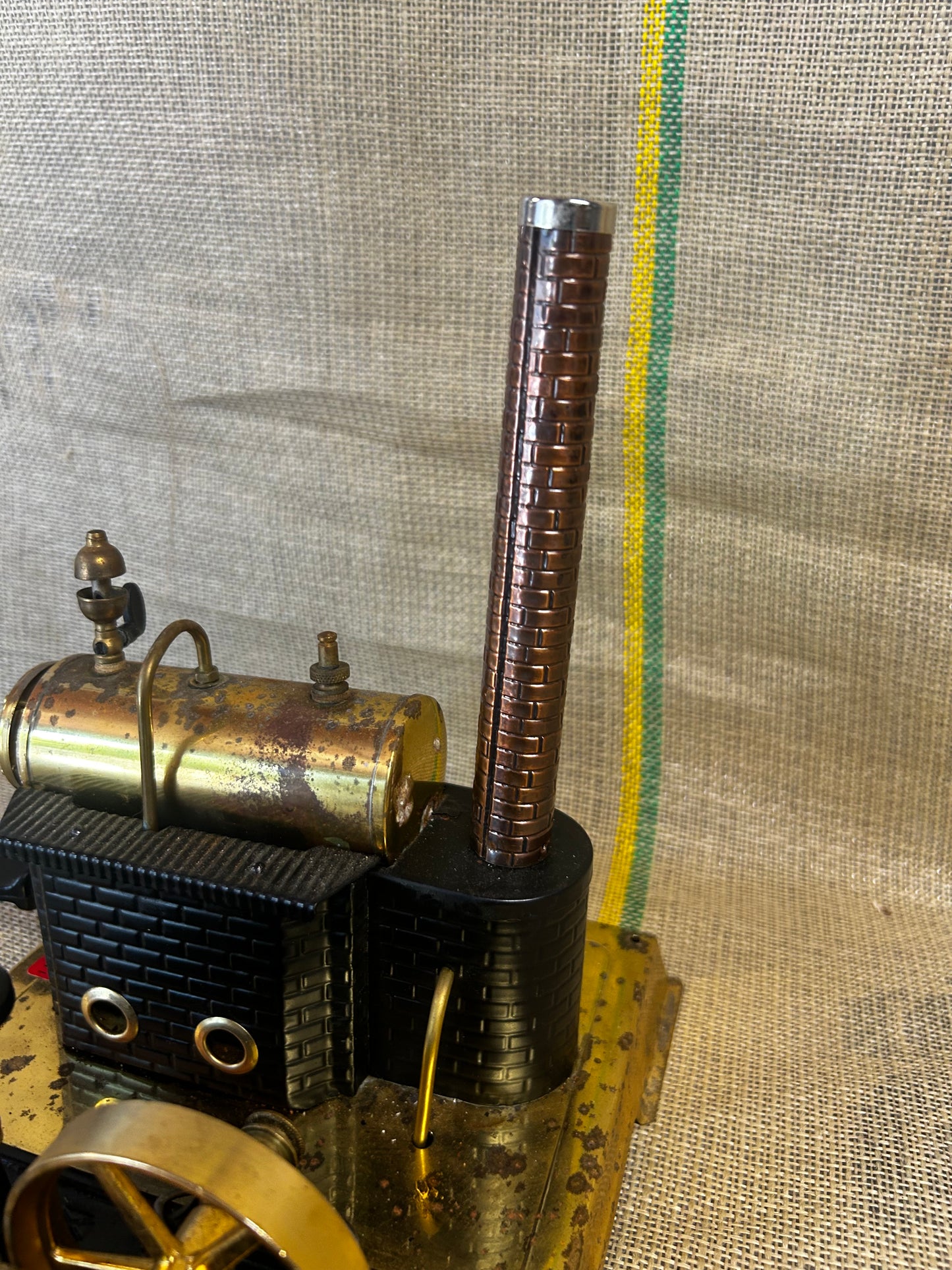 Wilesco D106 (Gold) Stationary Engine