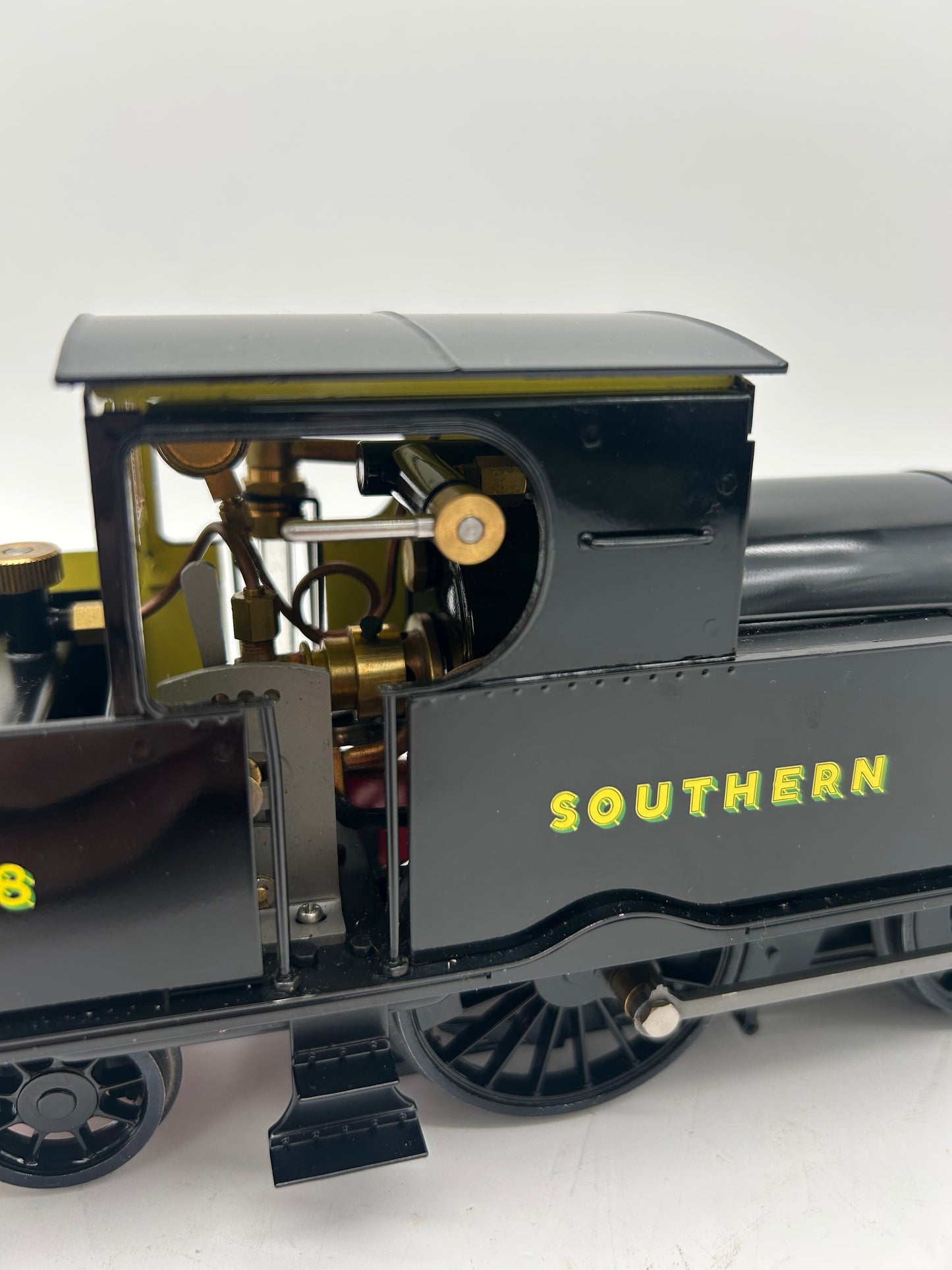 Accucraft Adams Radial Tank 4-4-2T S32-15D SR Plain Black RTR