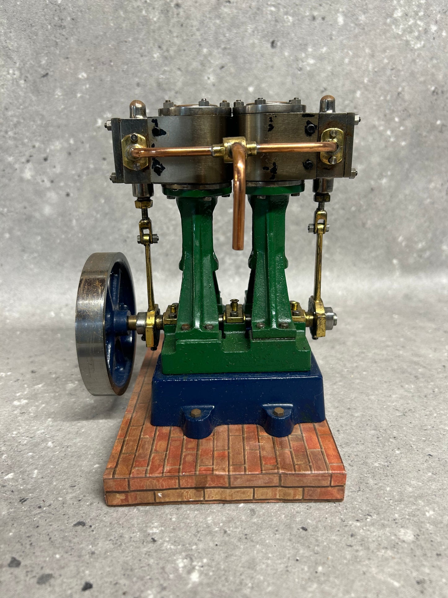 Stuart D10 Vertical Twin Marine Engine