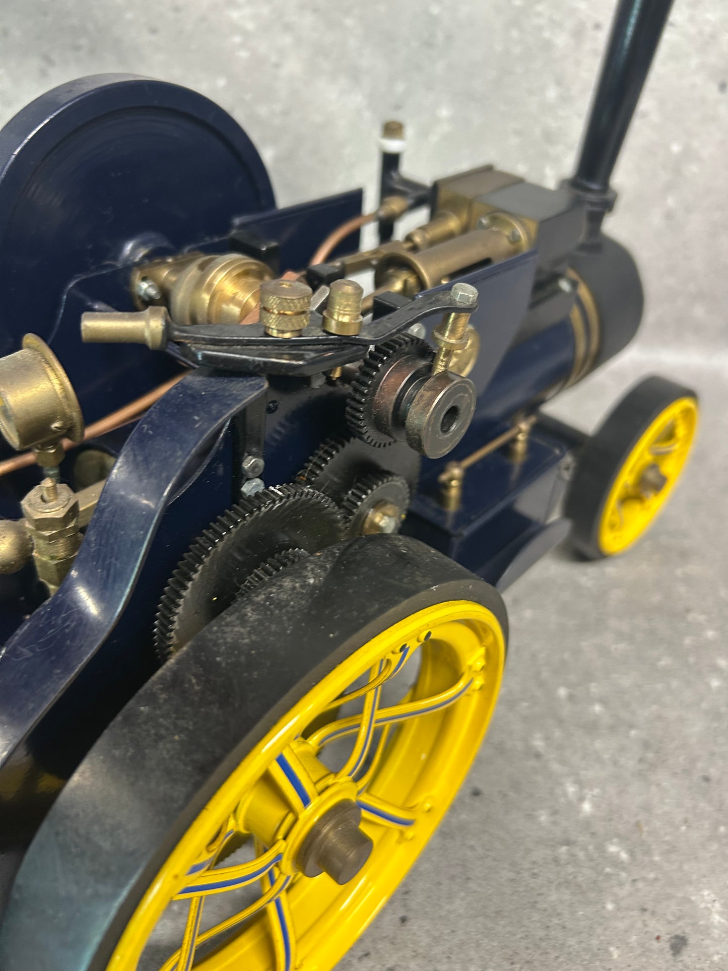 Markie (Fareham) 1:10 “Sapper” Road Locomotive Model with Water Cart