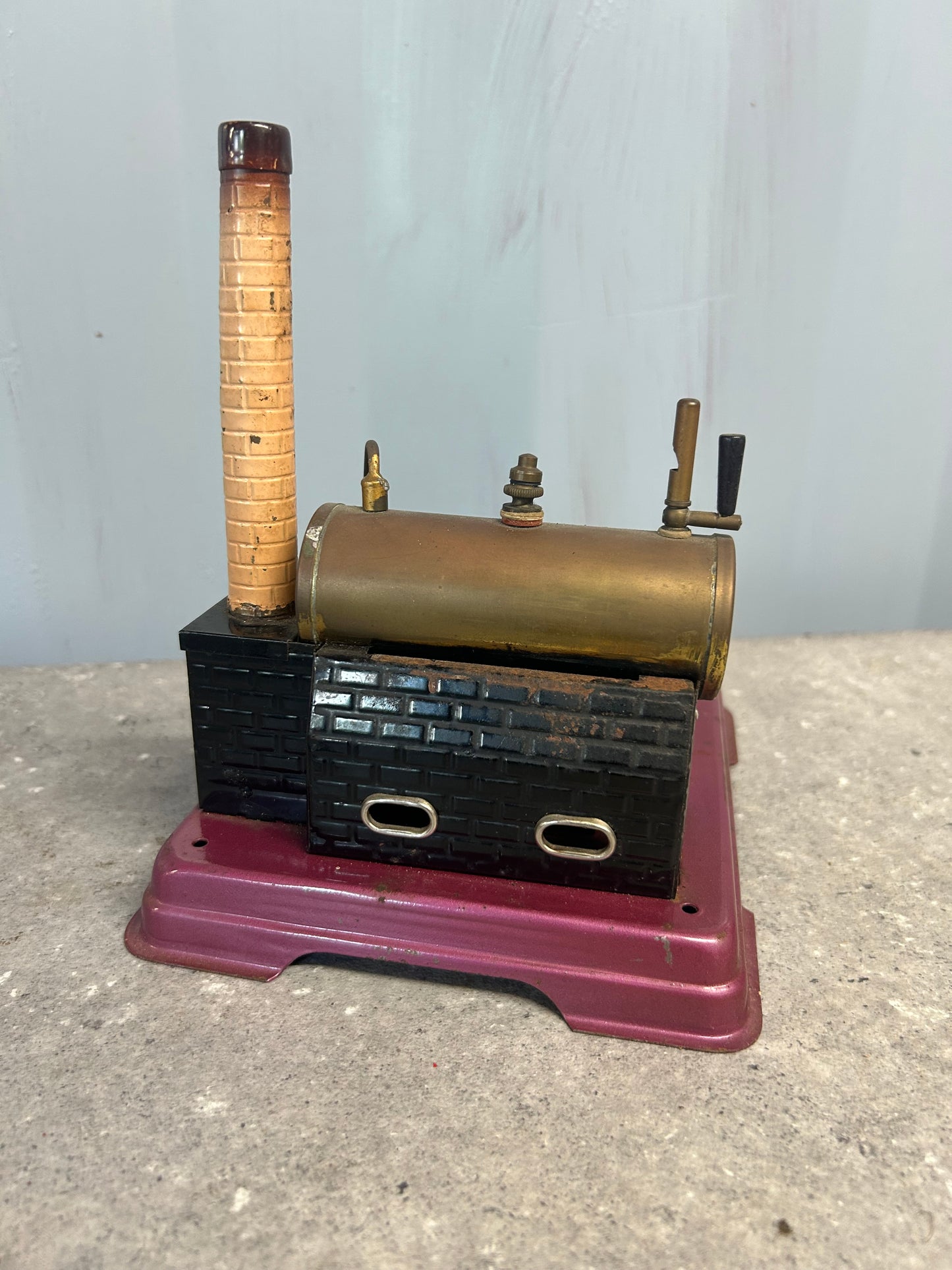 Fleischmann 1960s Stationary Engine