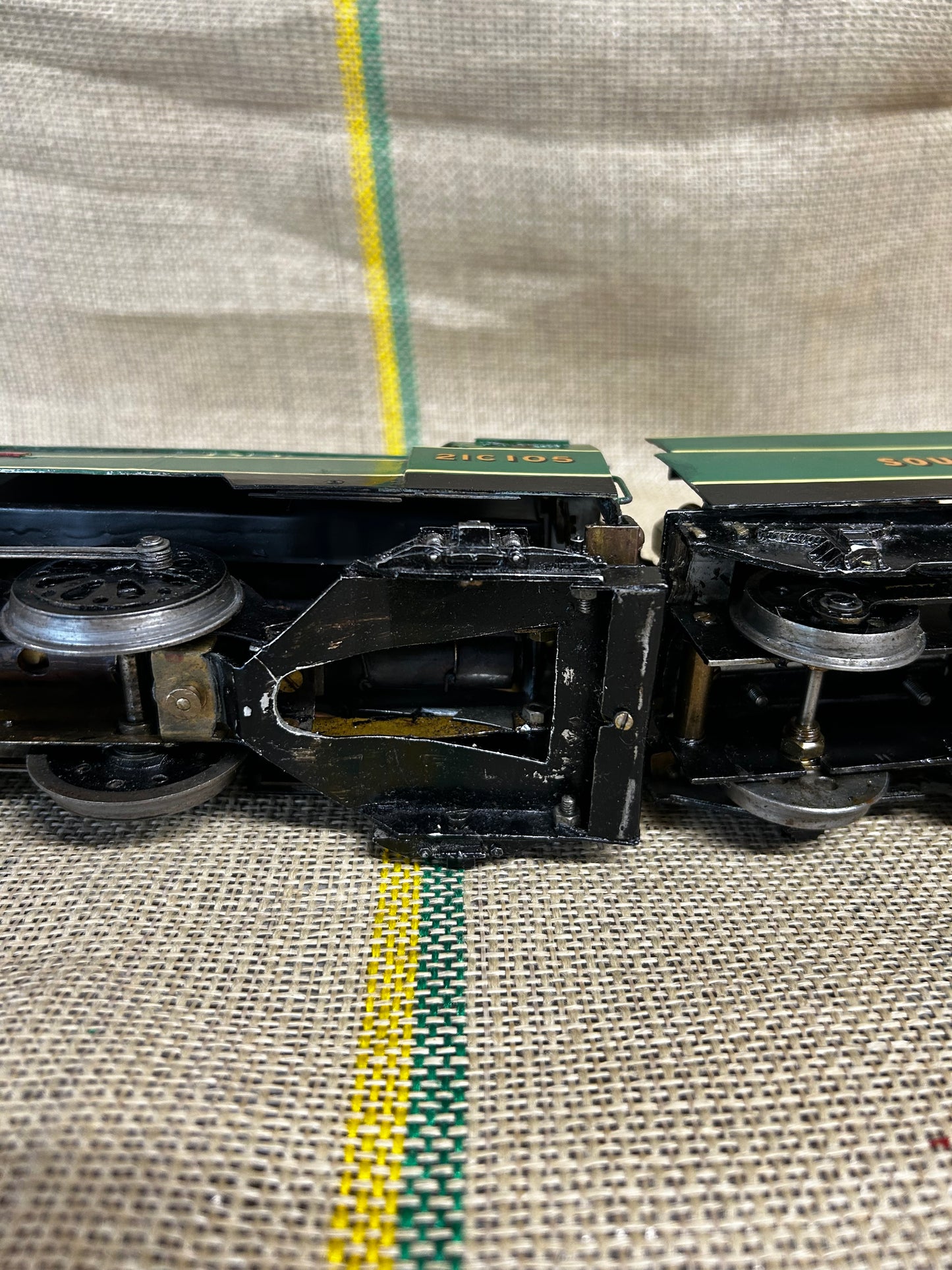 O Gauge Live Steam SR Bulleid Battle of Britain ‘Barnstaple’ 21C105 RC