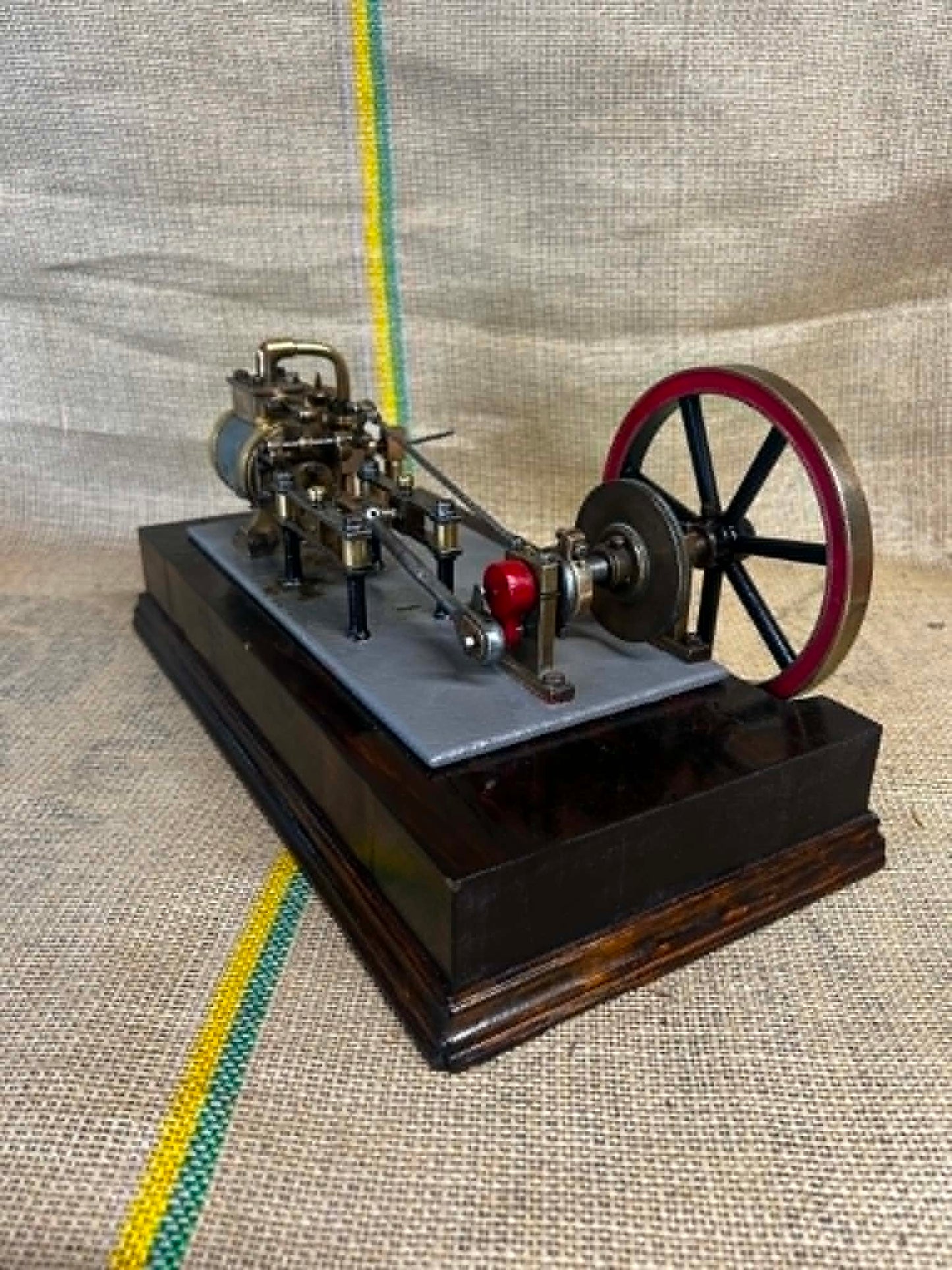 Antique Horizontal Mill Engine Model