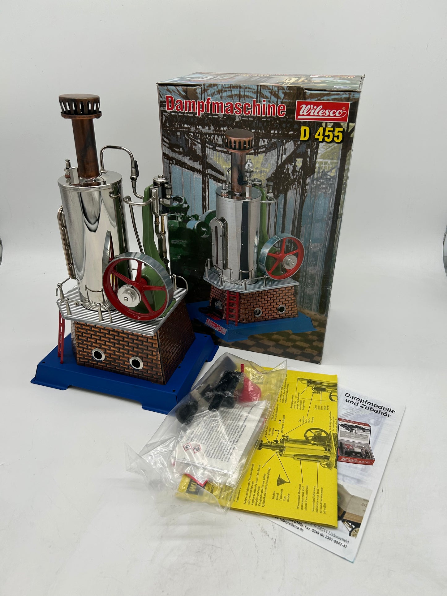 Wilesco D455 Vertical Steam Engine