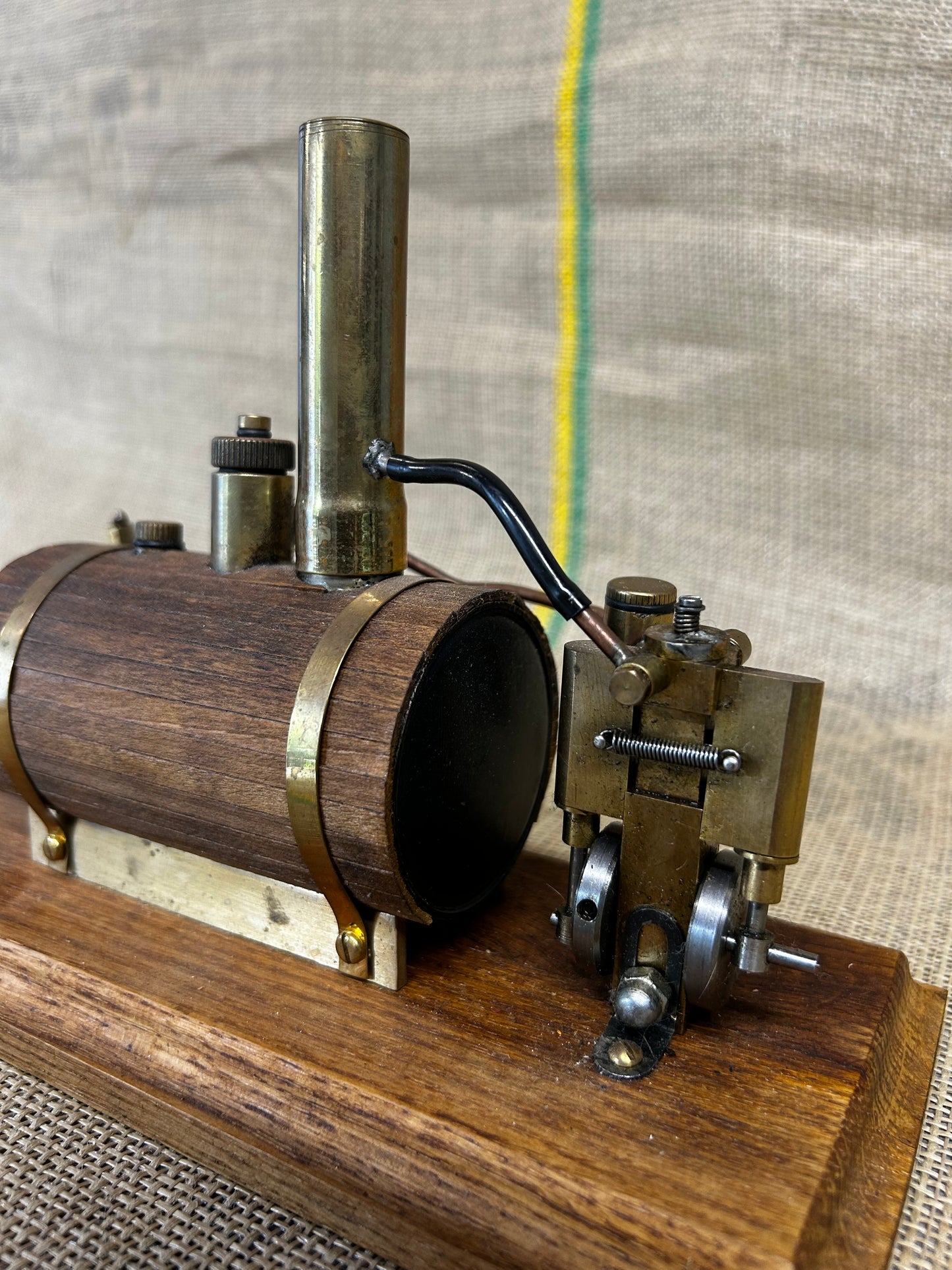Twin Oscillating Engine w/ Boiler