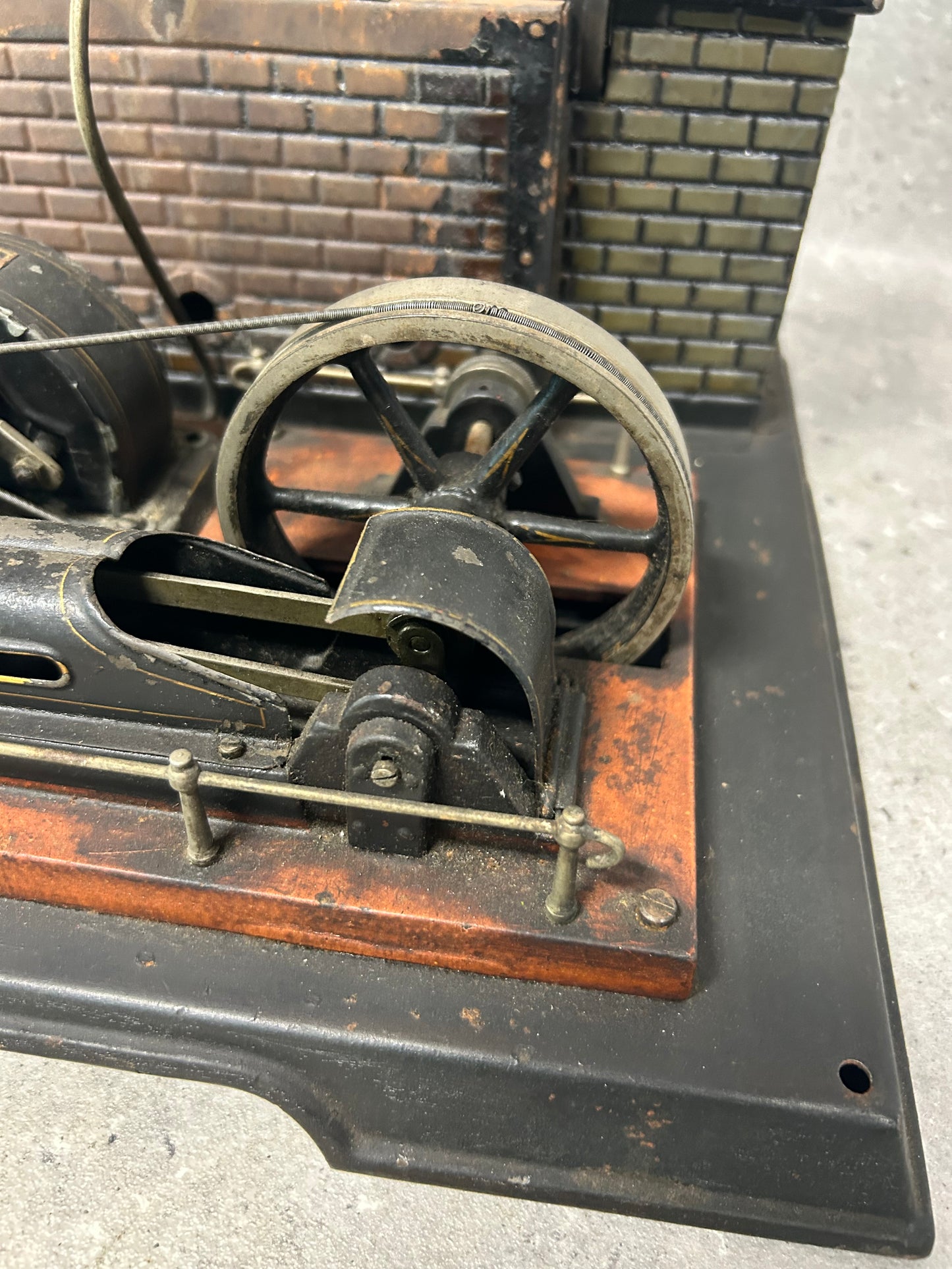 Märklin Stationary Engine Model 4097/6 c.1935