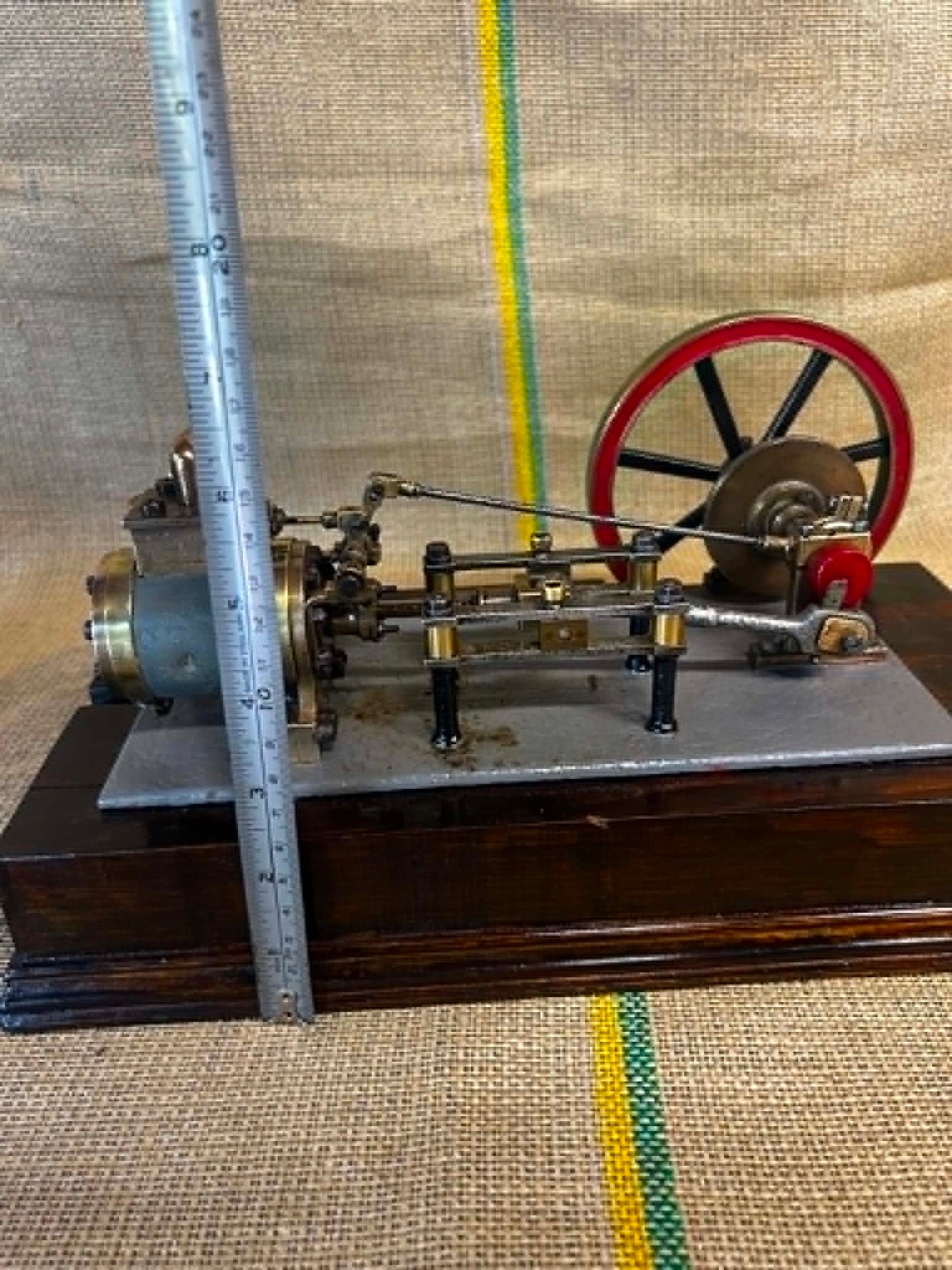 Antique Horizontal Mill Engine Model