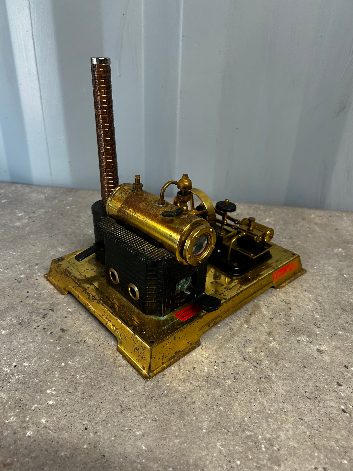Wilesco D106 (Gold) Stationary Engine w/ Drill