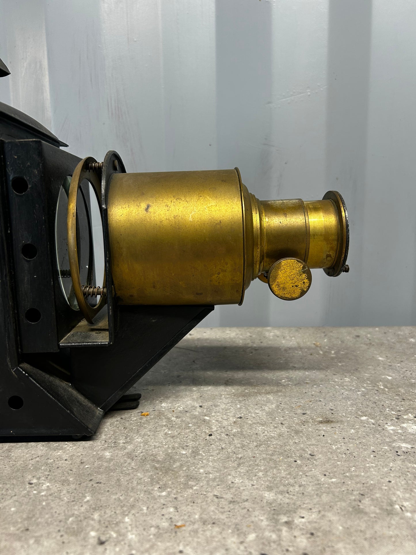 H. Husbands & Sons (Bristol) Magic Lantern Projector