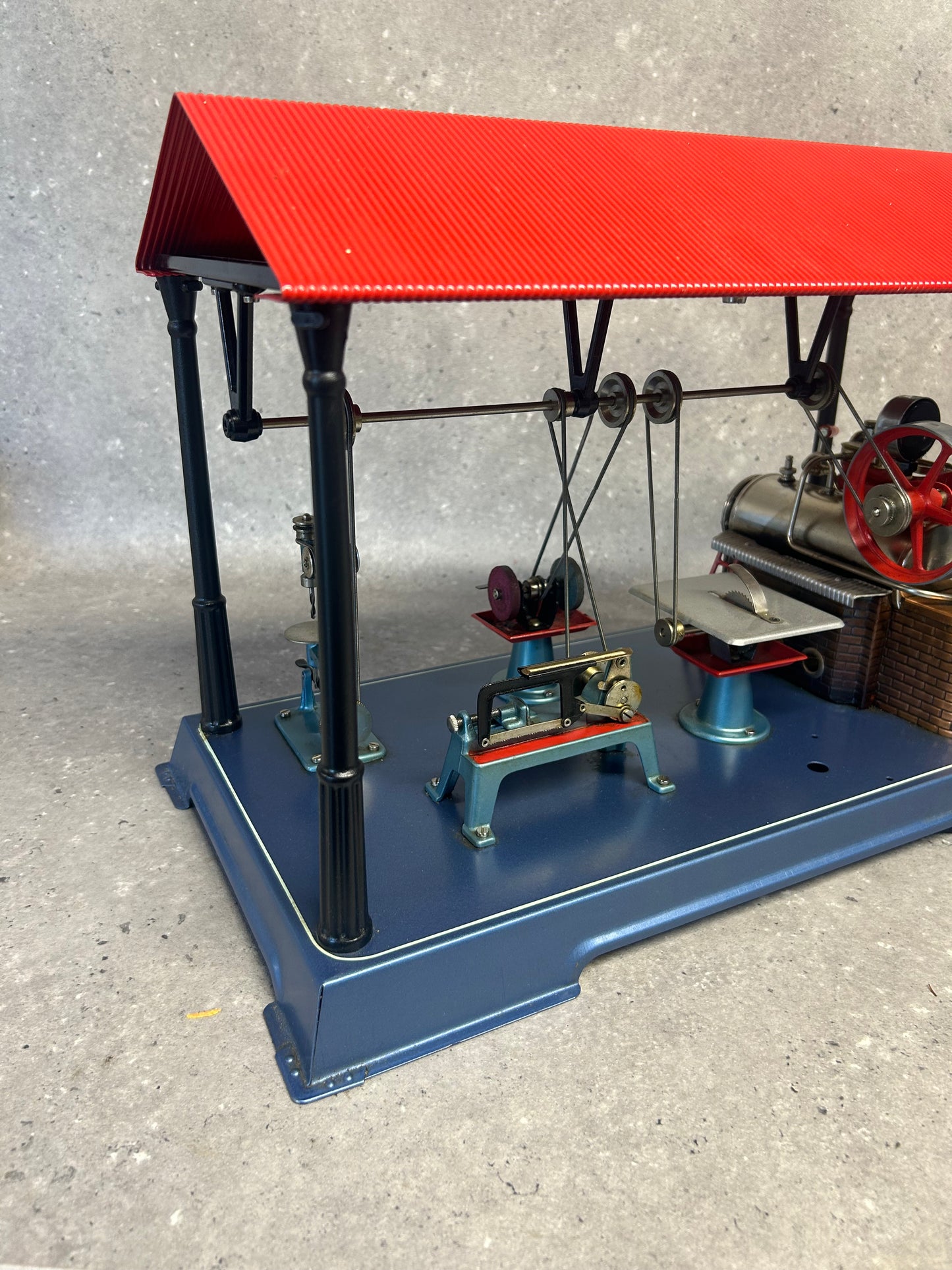 Wilesco D141 Stationary Workshop Model