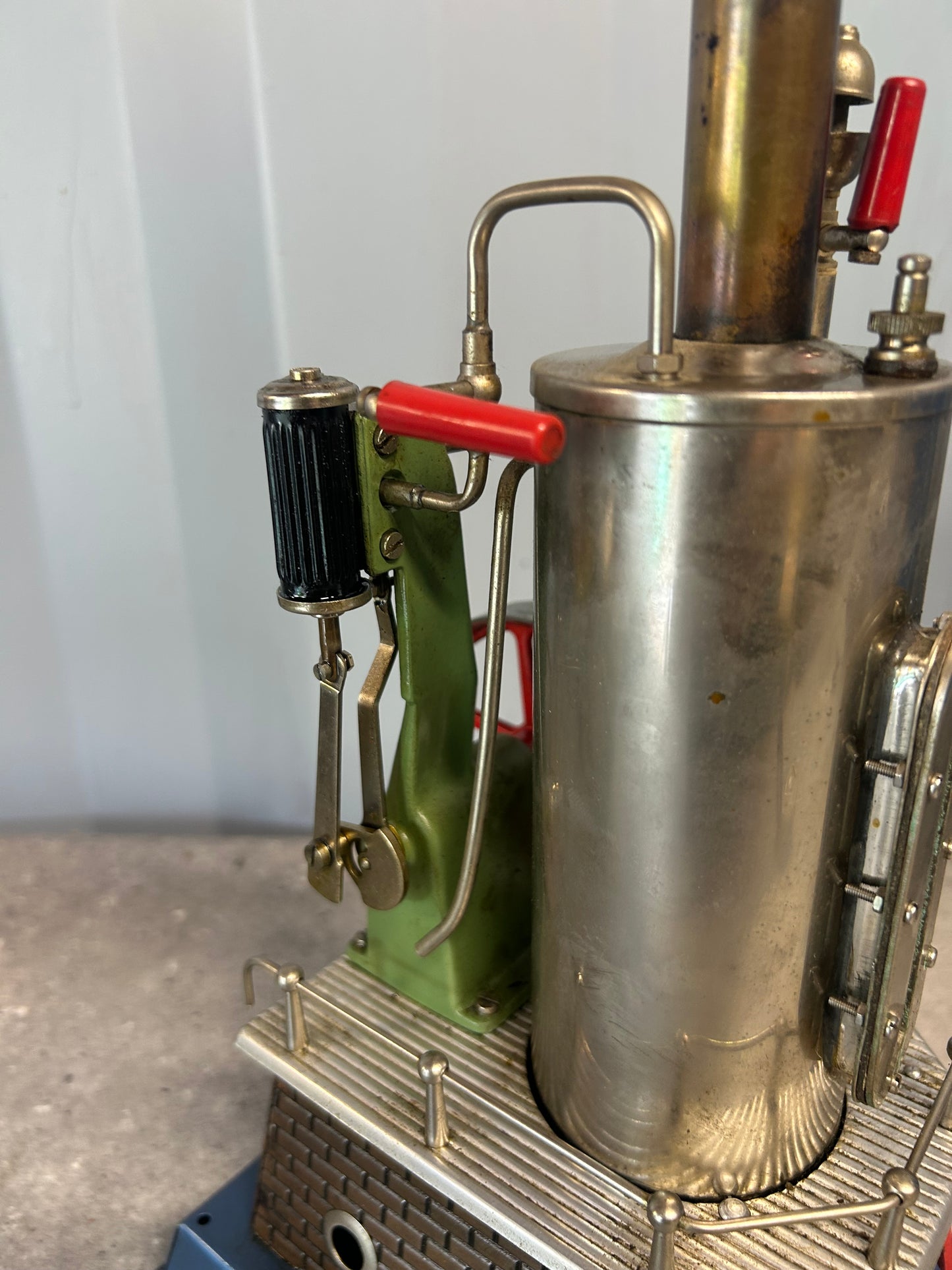 Wilesco D45 Vertical Engine