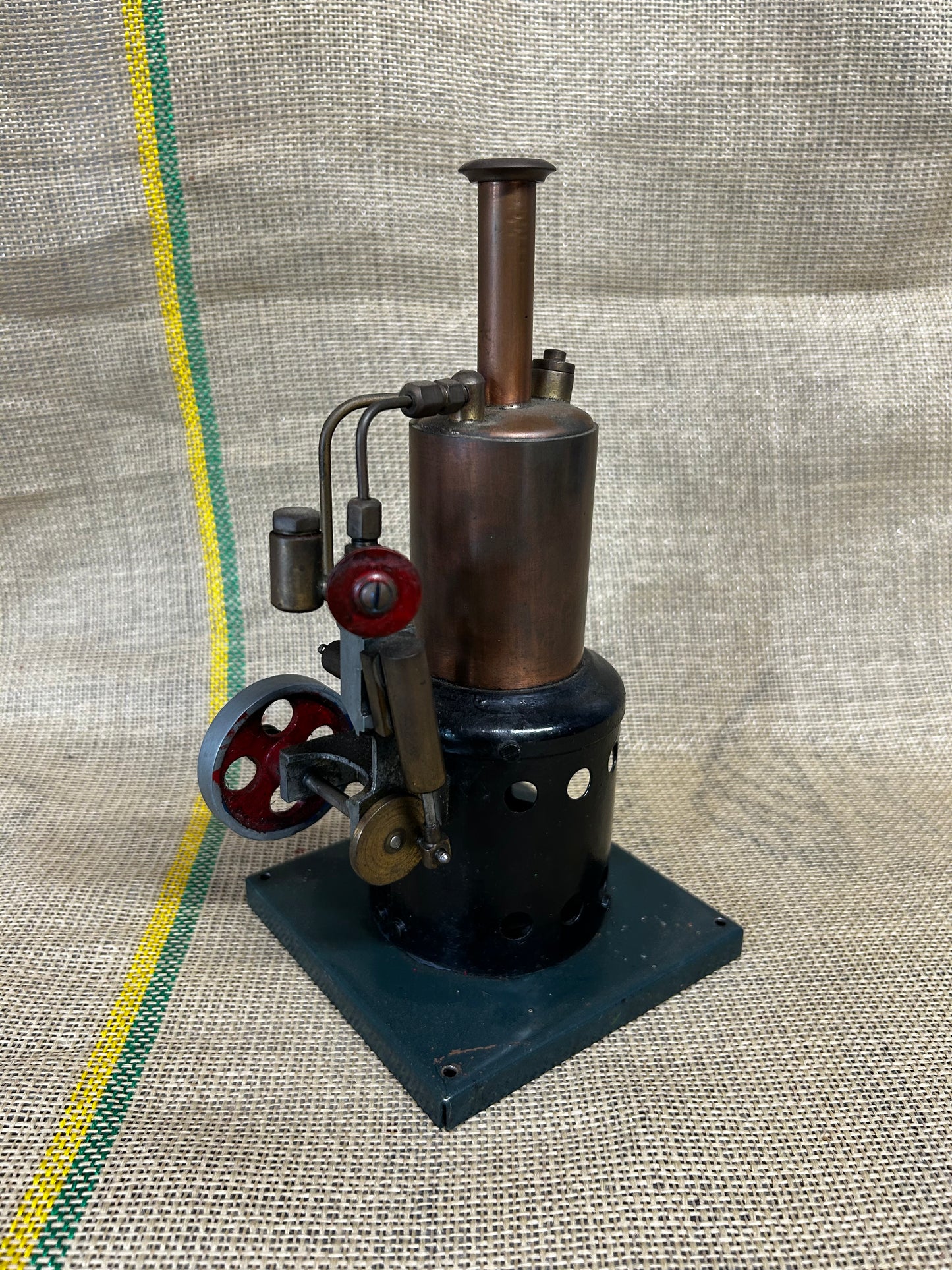 Wilson Bros. (1948) Vertical Steam Engine