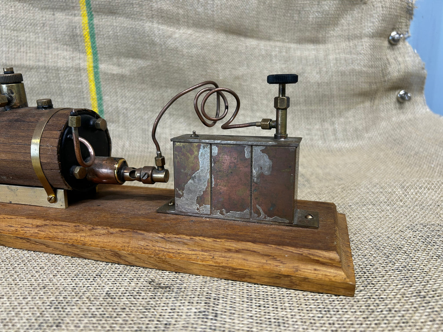 Twin Oscillating Engine w/ Boiler