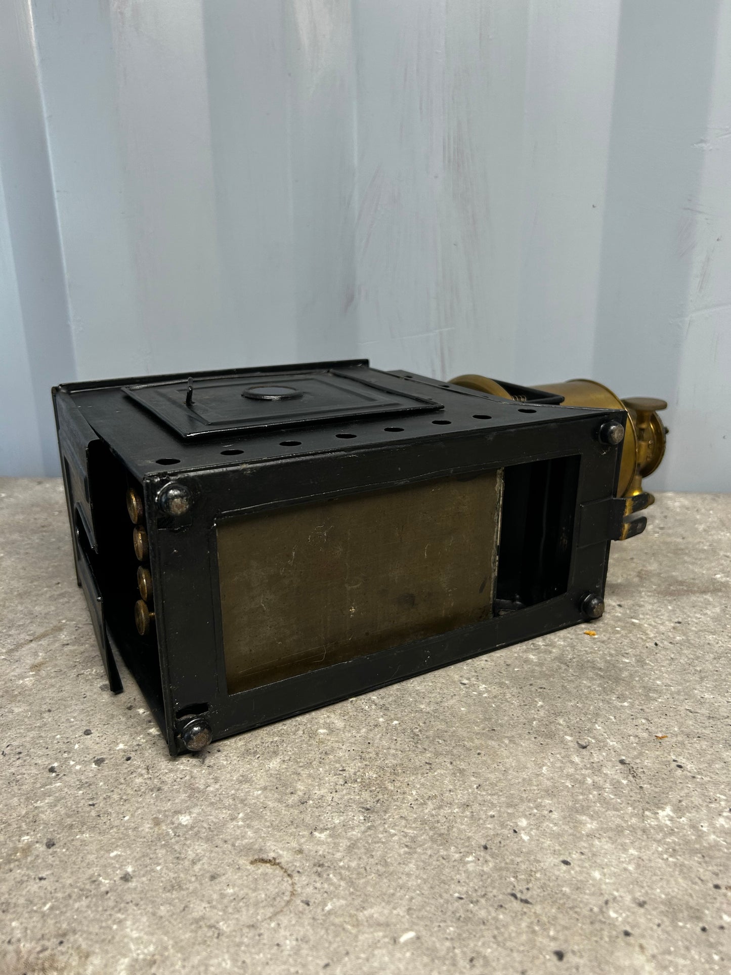 H. Husbands & Sons (Bristol) Magic Lantern Projector
