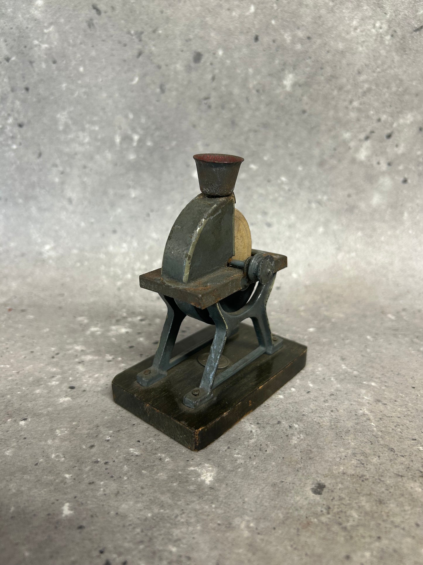 Ernst Plank (E.P.) Model Grinder Tool