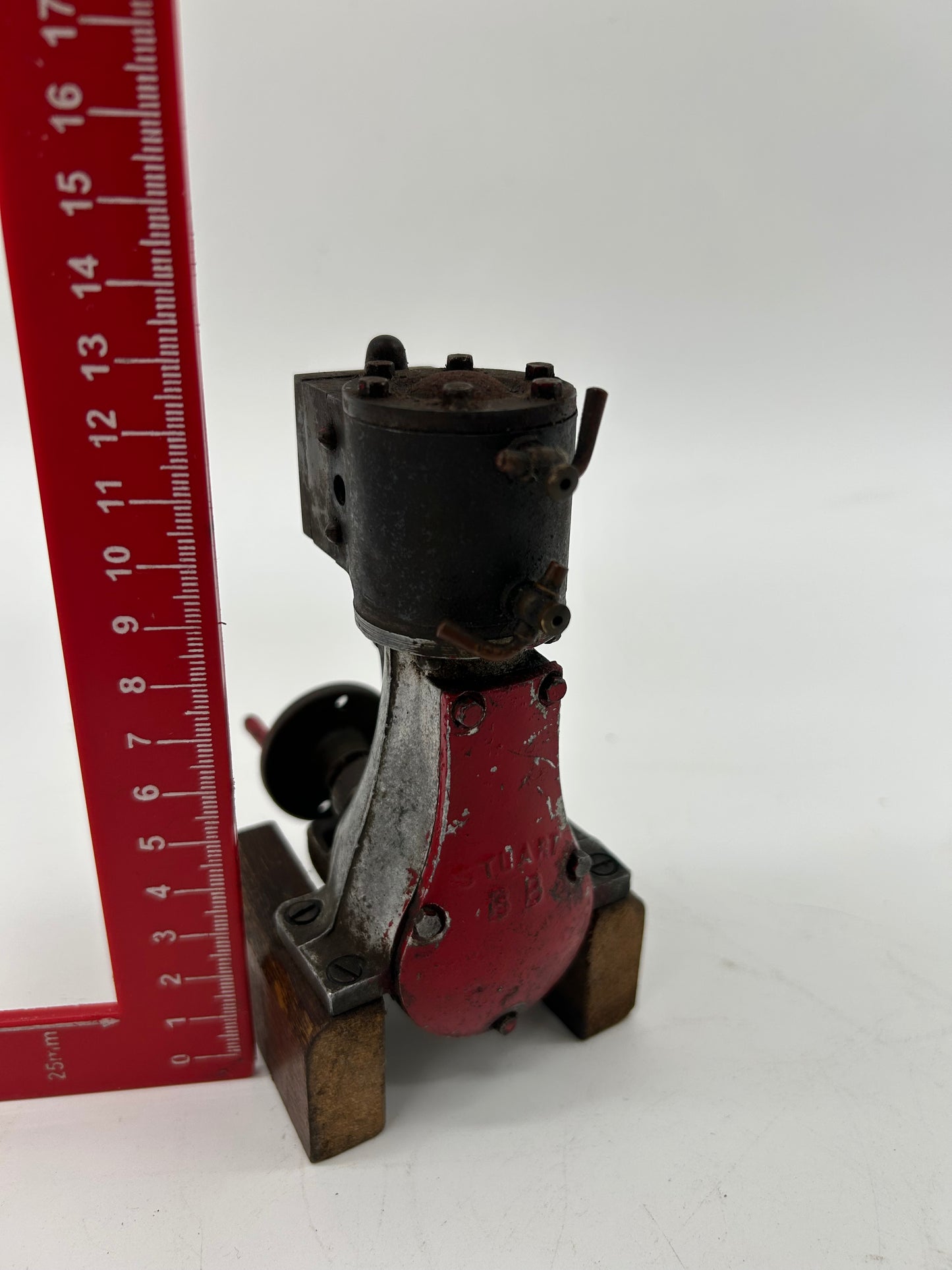 Stuart BB High Speed Marine Engine