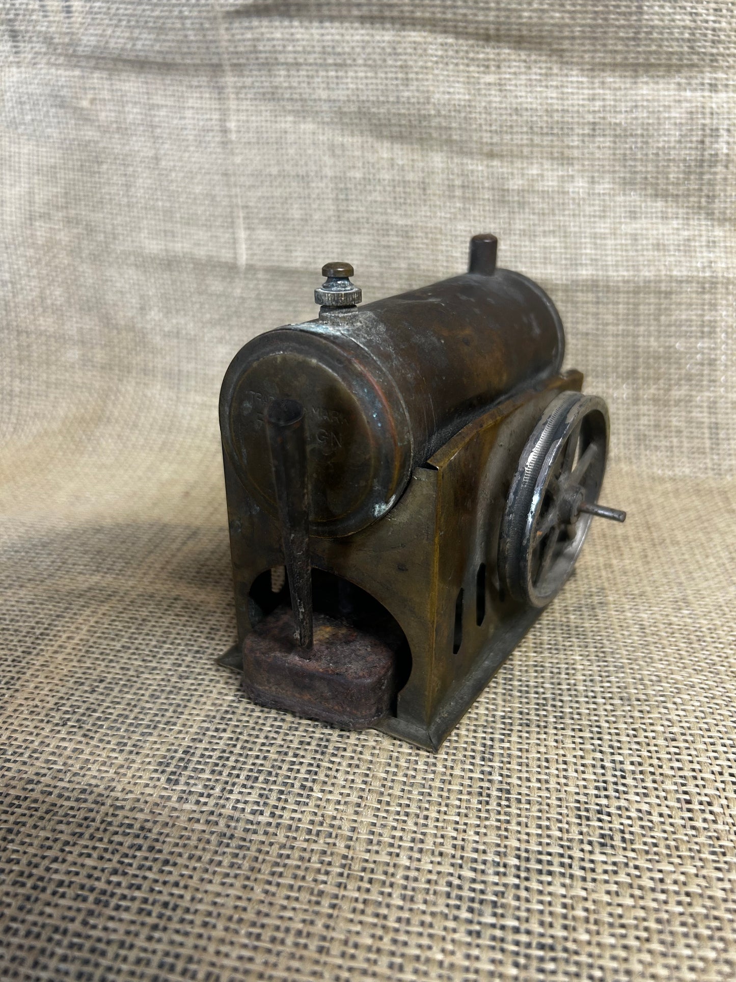 C.K. 1930s Stationary Engine Model