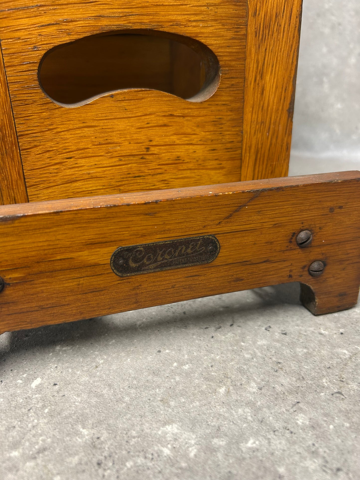 Antique Coronet Photographic Enlarger / Lantern Projector