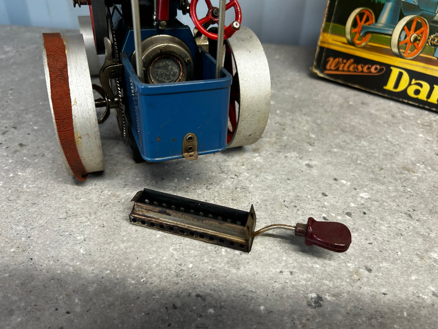 Wilesco D40 Traction Engine Boxed
