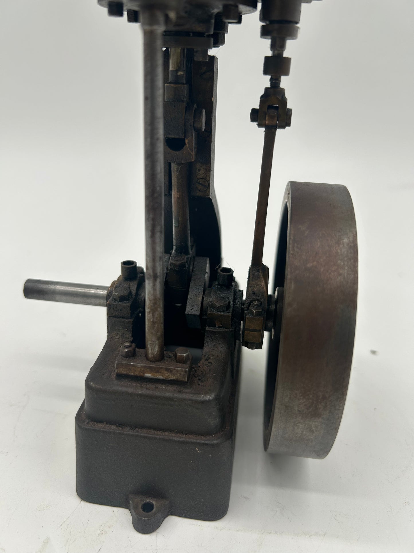 Stuart Turner No. 7 Vertical Engine