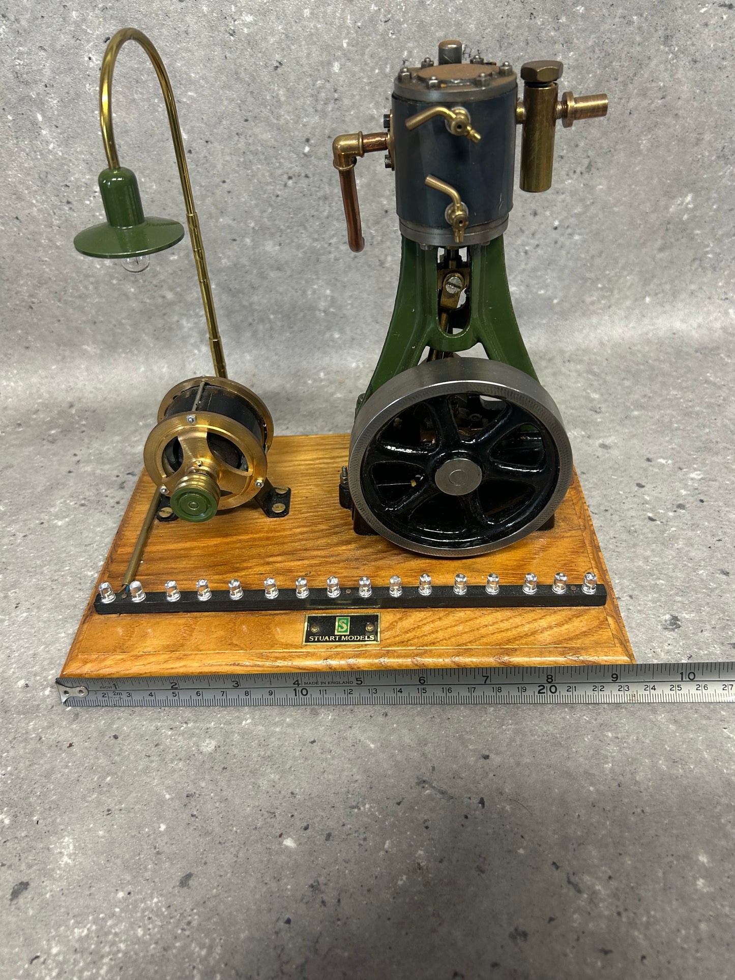 Stuart No. 7a with Dynamo and Light