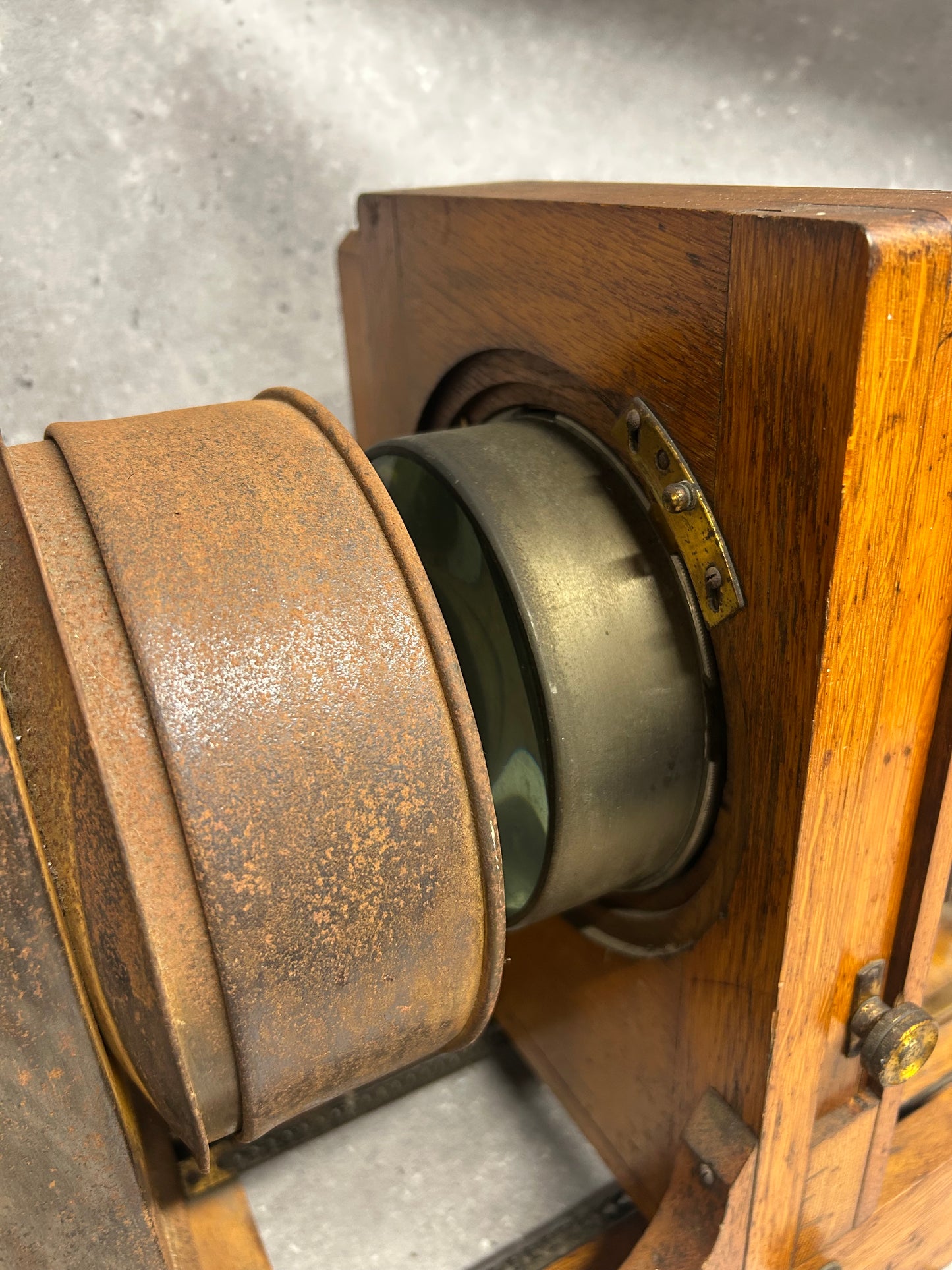 Antique Coronet Photographic Enlarger / Lantern Projector