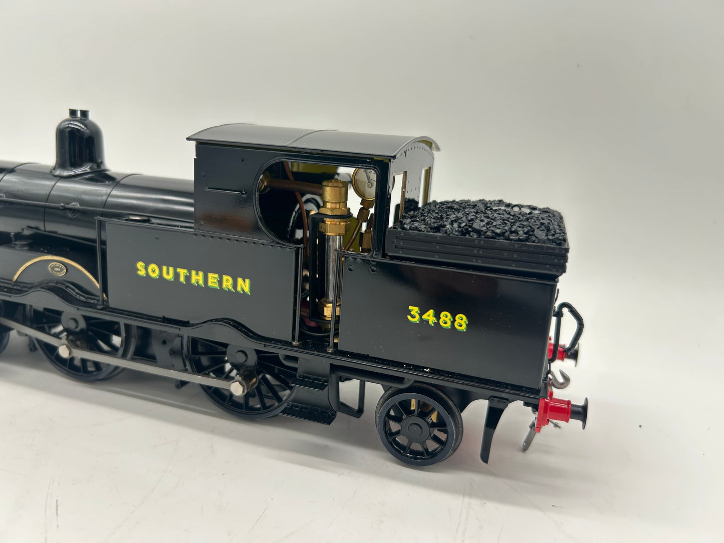 Accucraft Adams Radial Tank 4-4-2T S32-15D SR Plain Black RTR