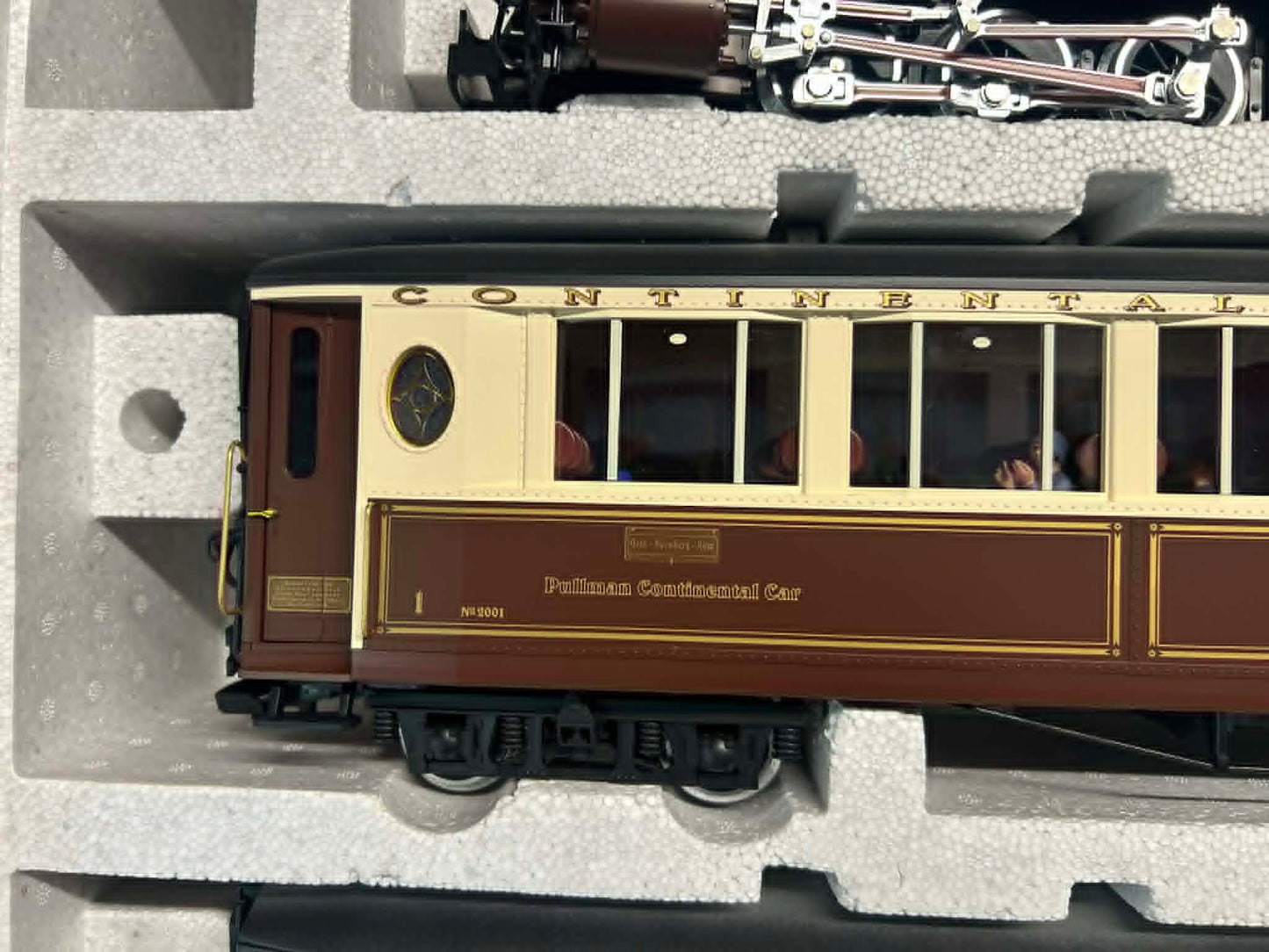 LGB G Gauge Continental Classic Express Train Set (70700)