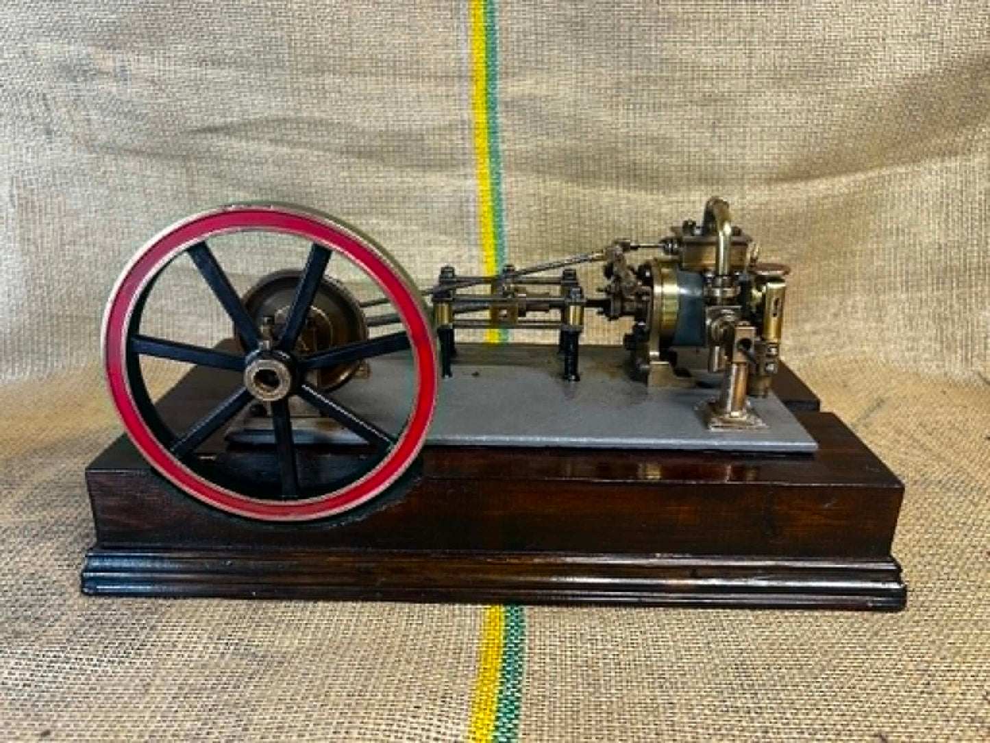 Antique Horizontal Mill Engine Model