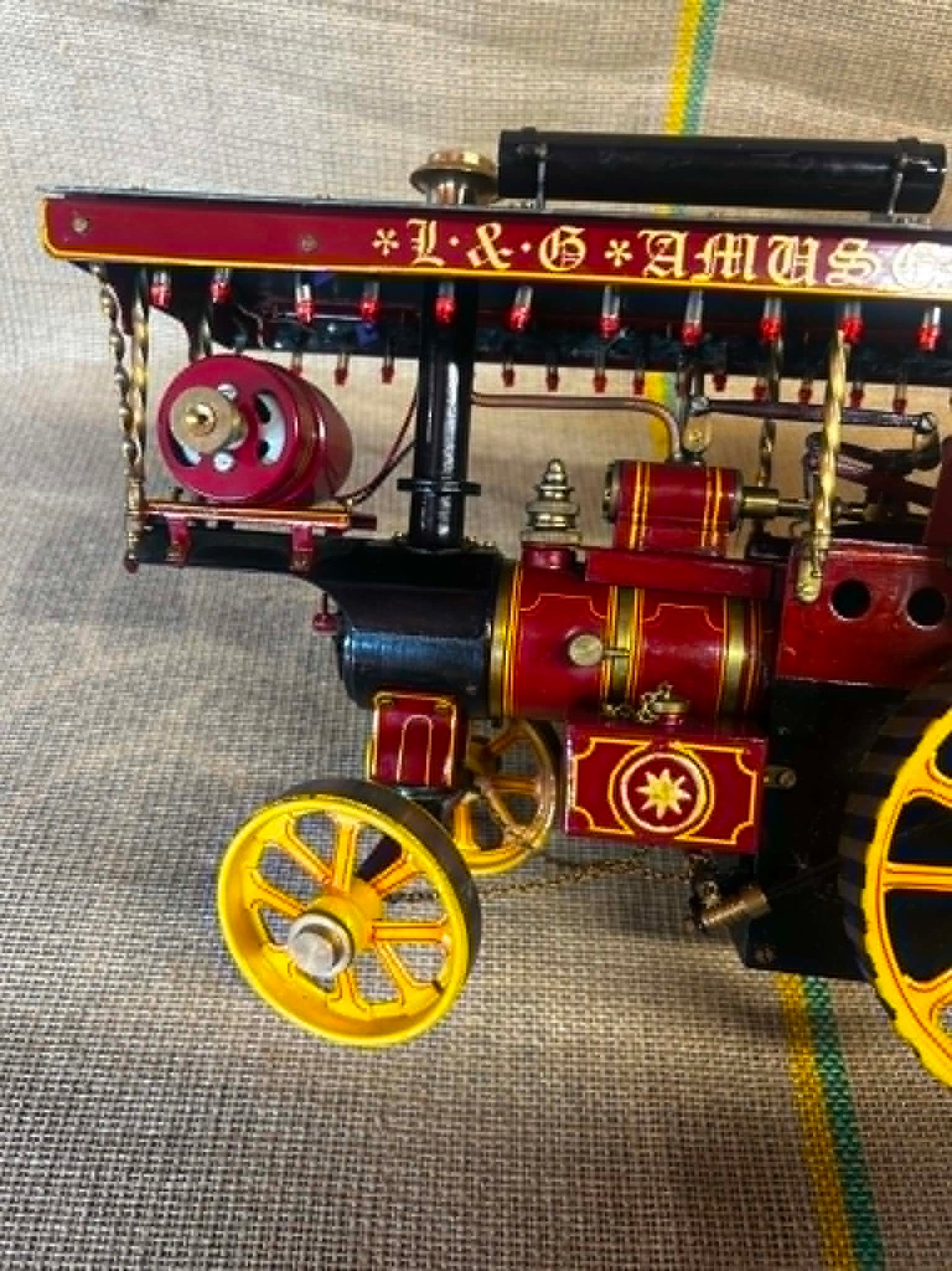 D. R. Mercer Showmans Engine Model with Gas Conversion